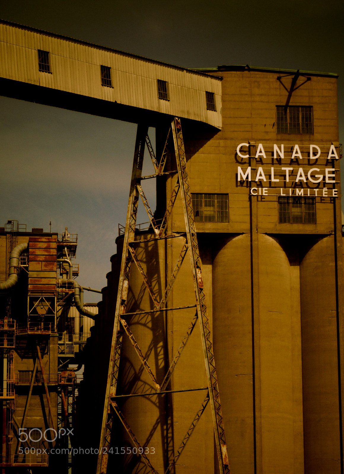 Sony Alpha NEX-3N sample photo. Quebec mills photography