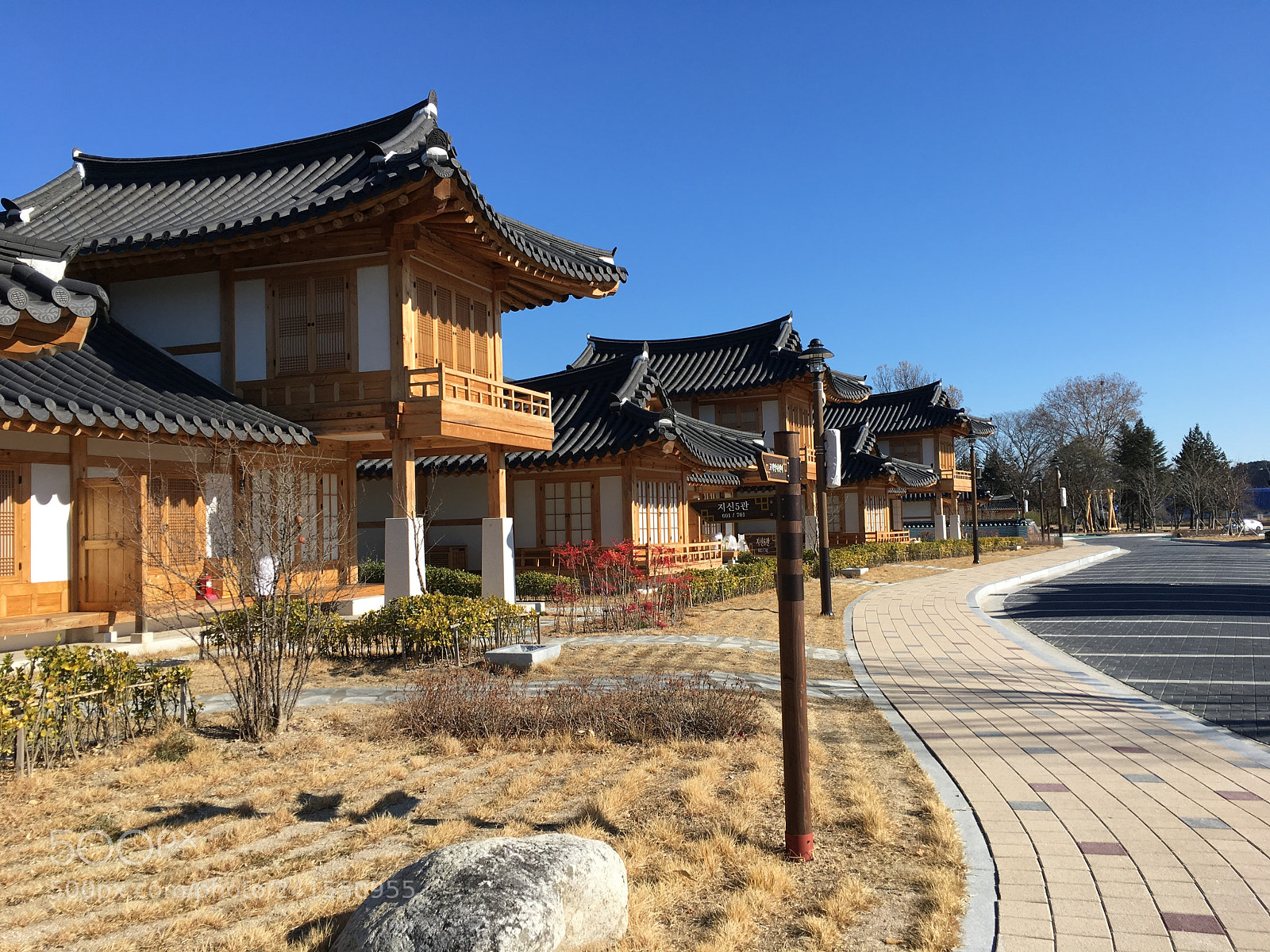 Apple iPhone 6s Plus sample photo. Traditional korean village photography