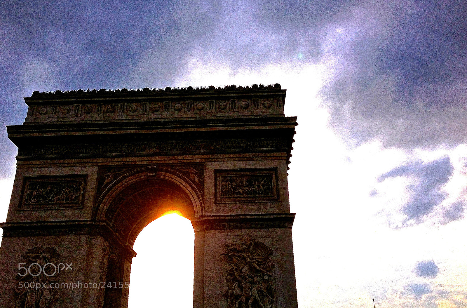 Apple iPhone 4S sample photo. Setting triumph, paris photography
