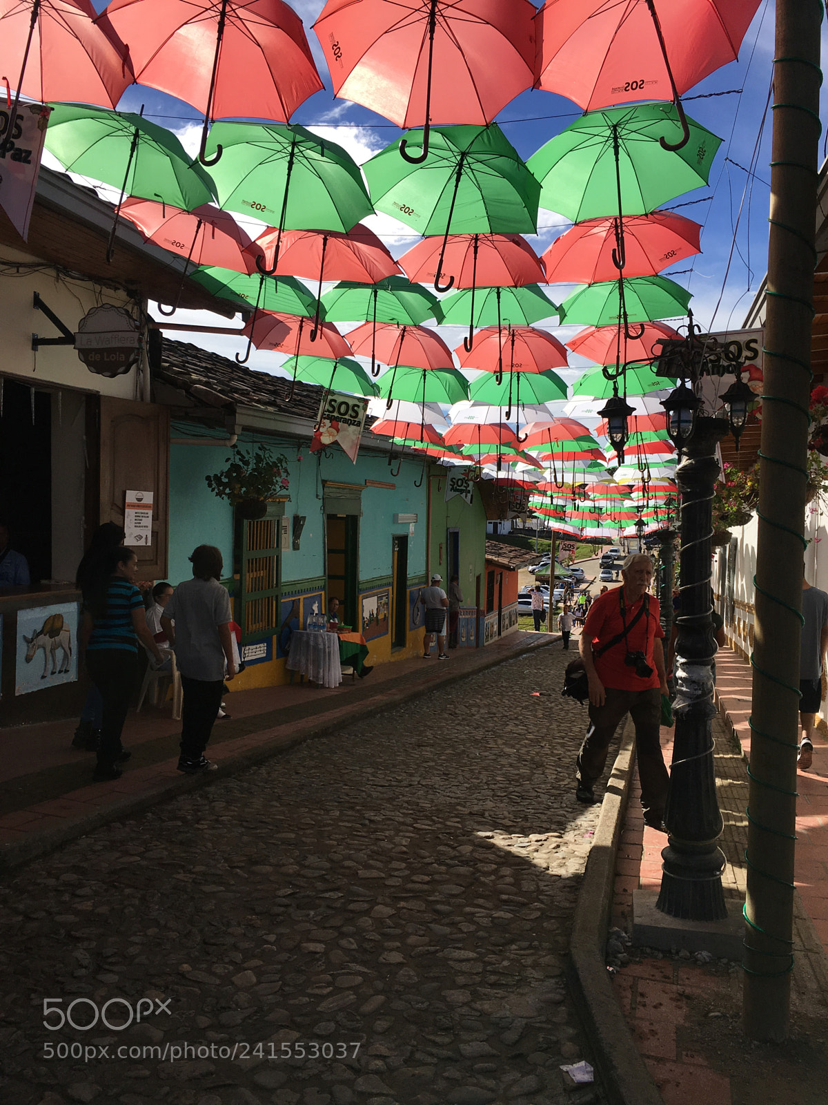 Apple iPhone 6s sample photo. #guatape #feriaguatape #antioquia photography