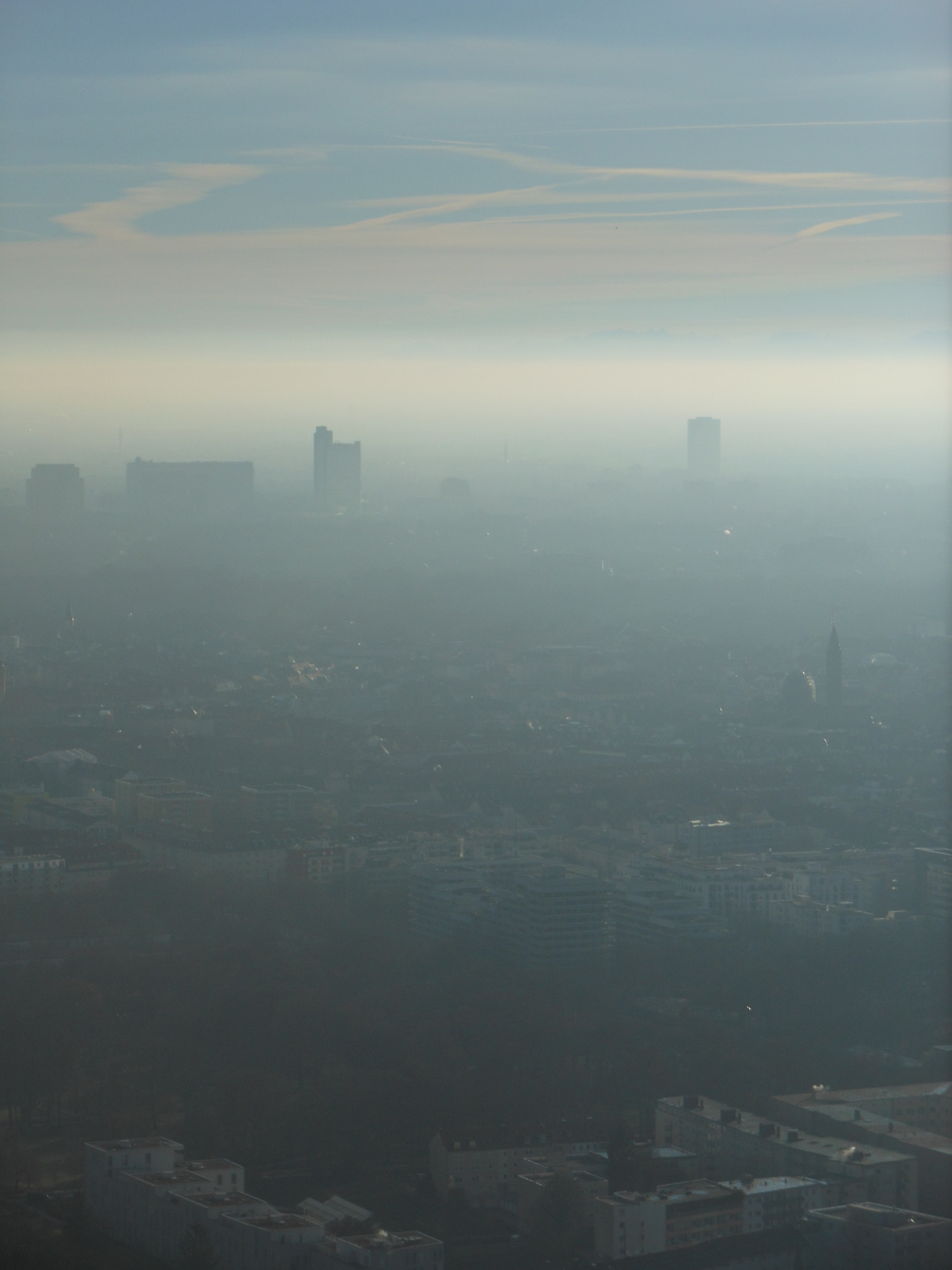 Nikon Coolpix S6200 sample photo. Morning fog in the city. photography