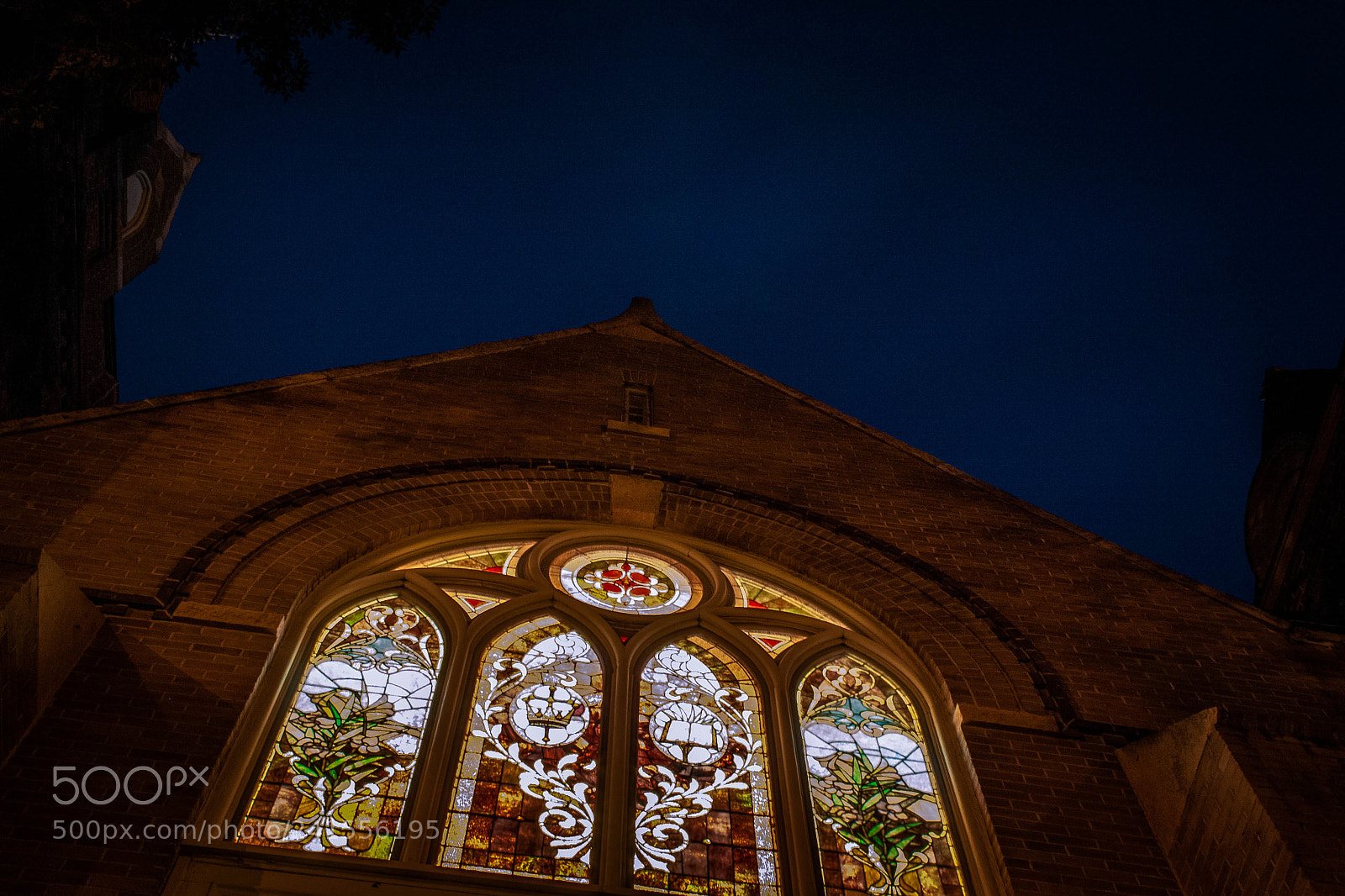 Canon EOS 1000D (EOS Digital Rebel XS / EOS Kiss F) sample photo. Blue earth church photography