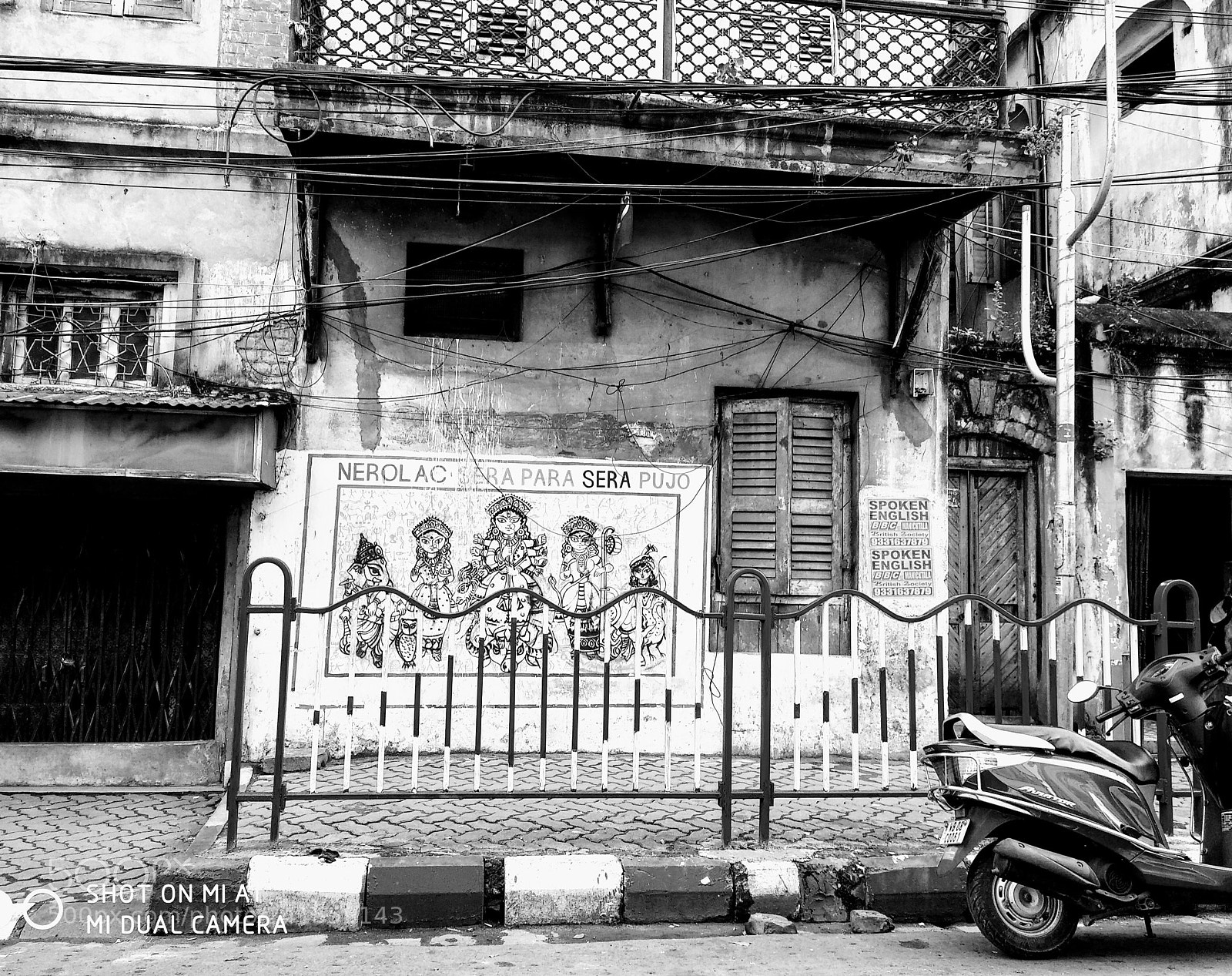 Xiaomi Mi A1 sample photo. Calcutta streets photography