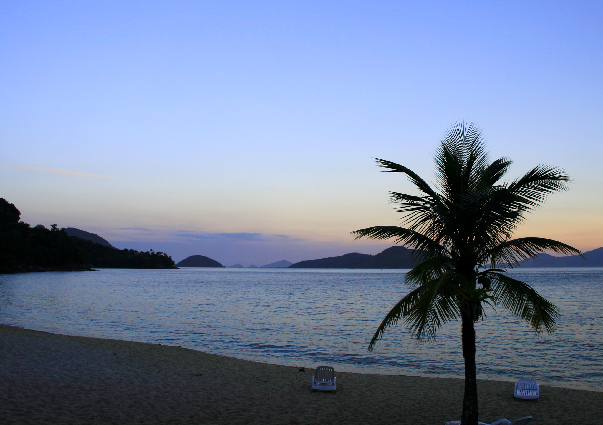 Canon EF-S 18-200mm F3.5-5.6 IS sample photo. Coqueiro photography