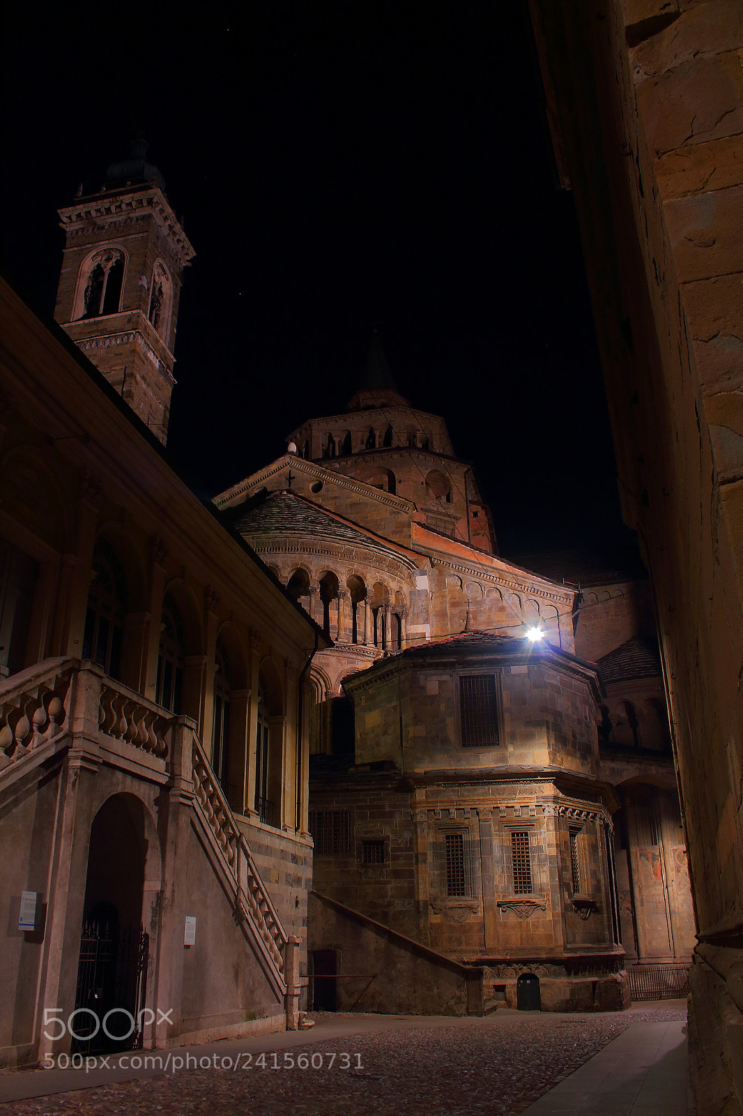 Canon EOS 650D (EOS Rebel T4i / EOS Kiss X6i) sample photo. Basilica di santa maria photography
