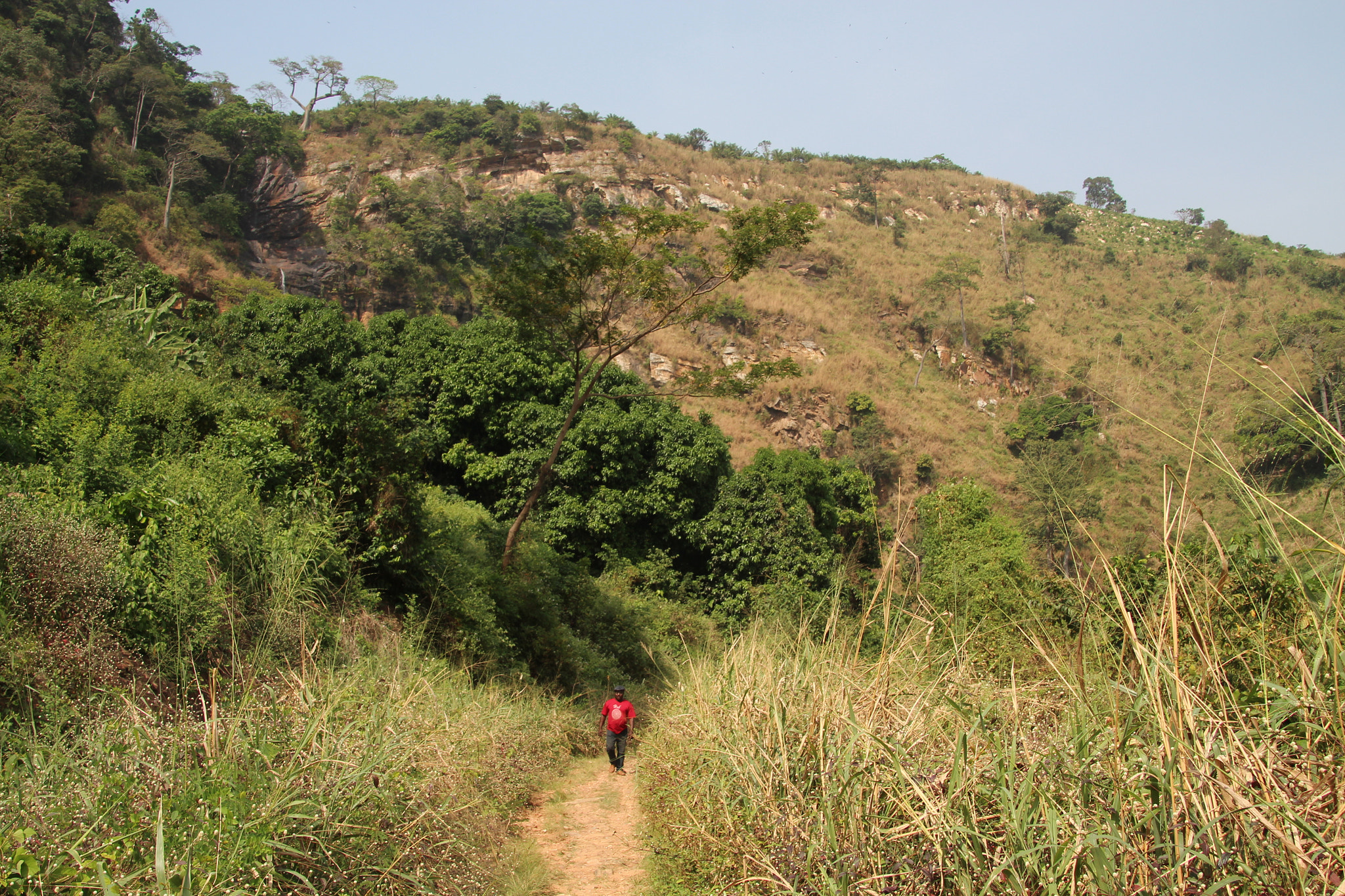 Canon EOS 650D (EOS Rebel T4i / EOS Kiss X6i) sample photo. Hiking in the mountains of kpalimé photography