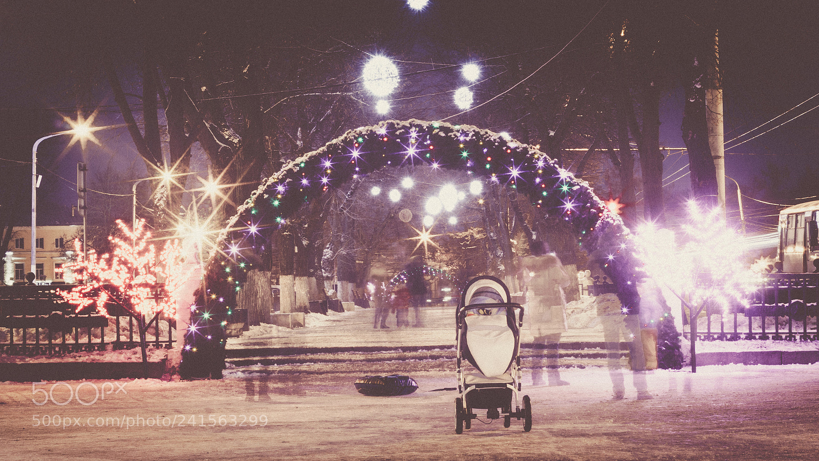 Canon EOS 60D sample photo. Night and light in photography