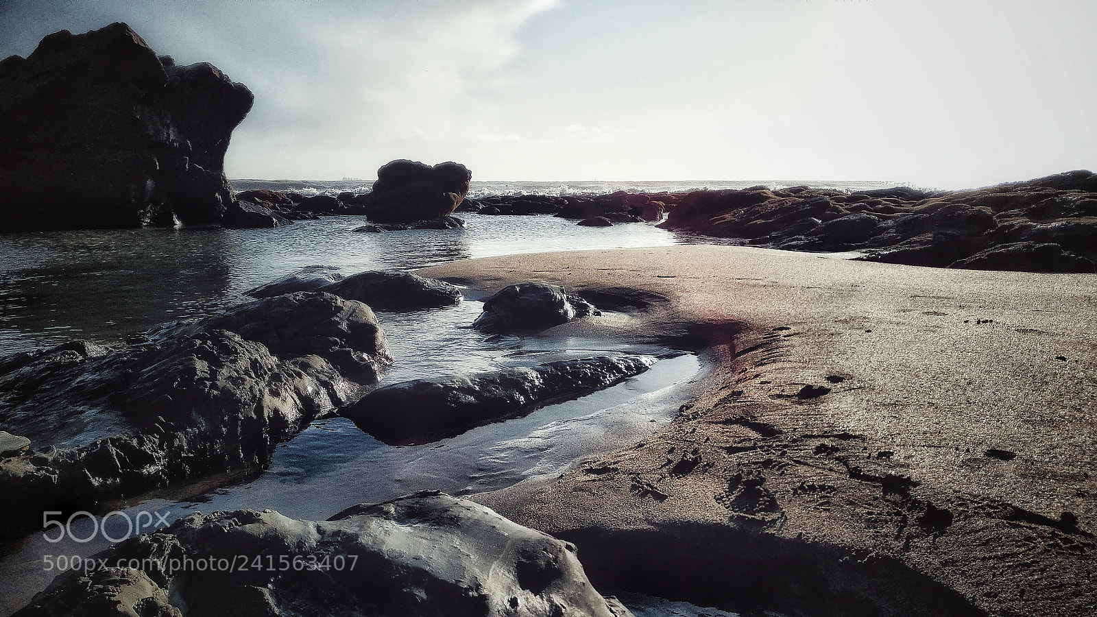 OnePlus A3003 sample photo. Morning beach photography