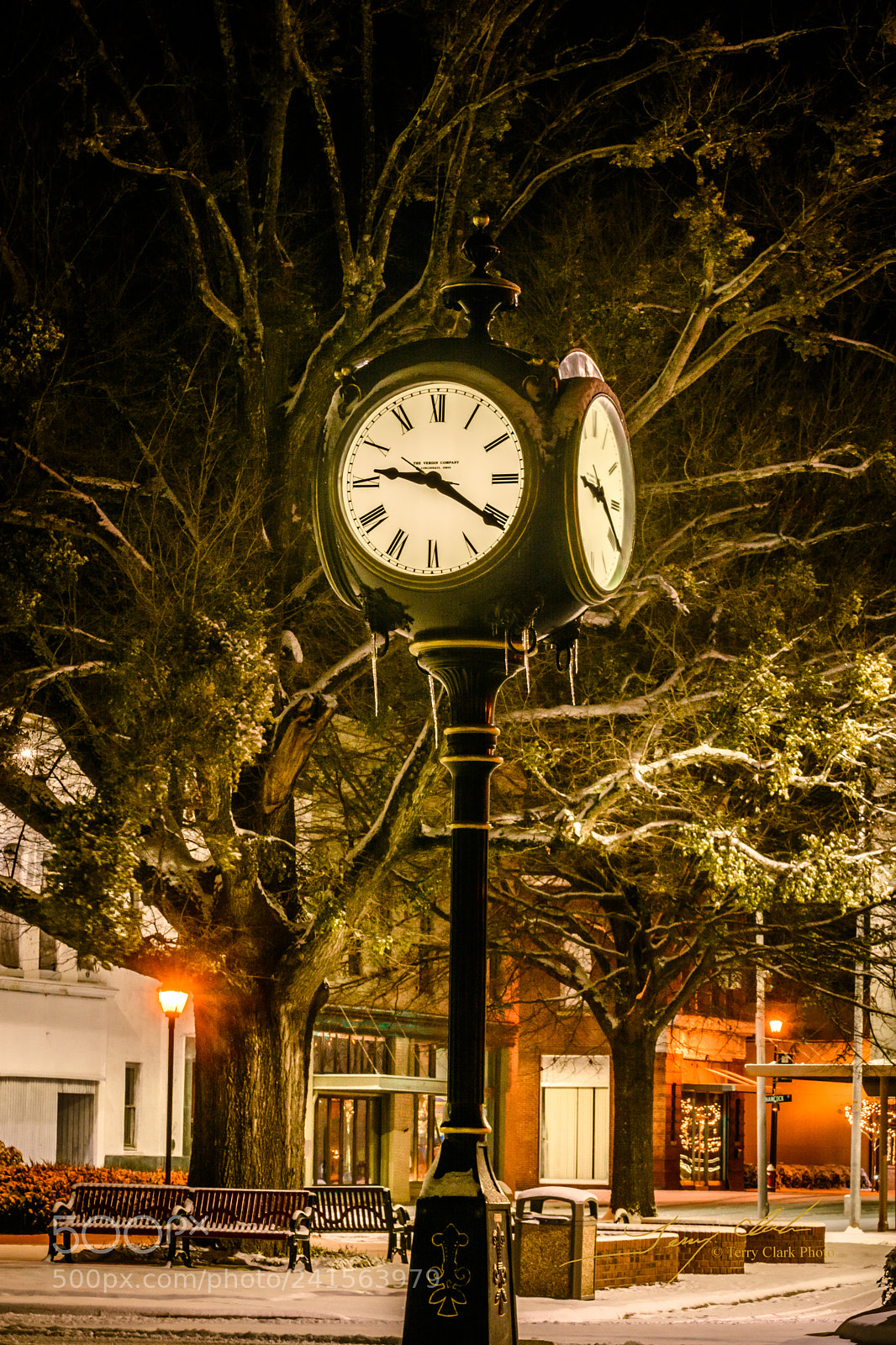 Nikon D7100 sample photo. Ye olde town clock photography