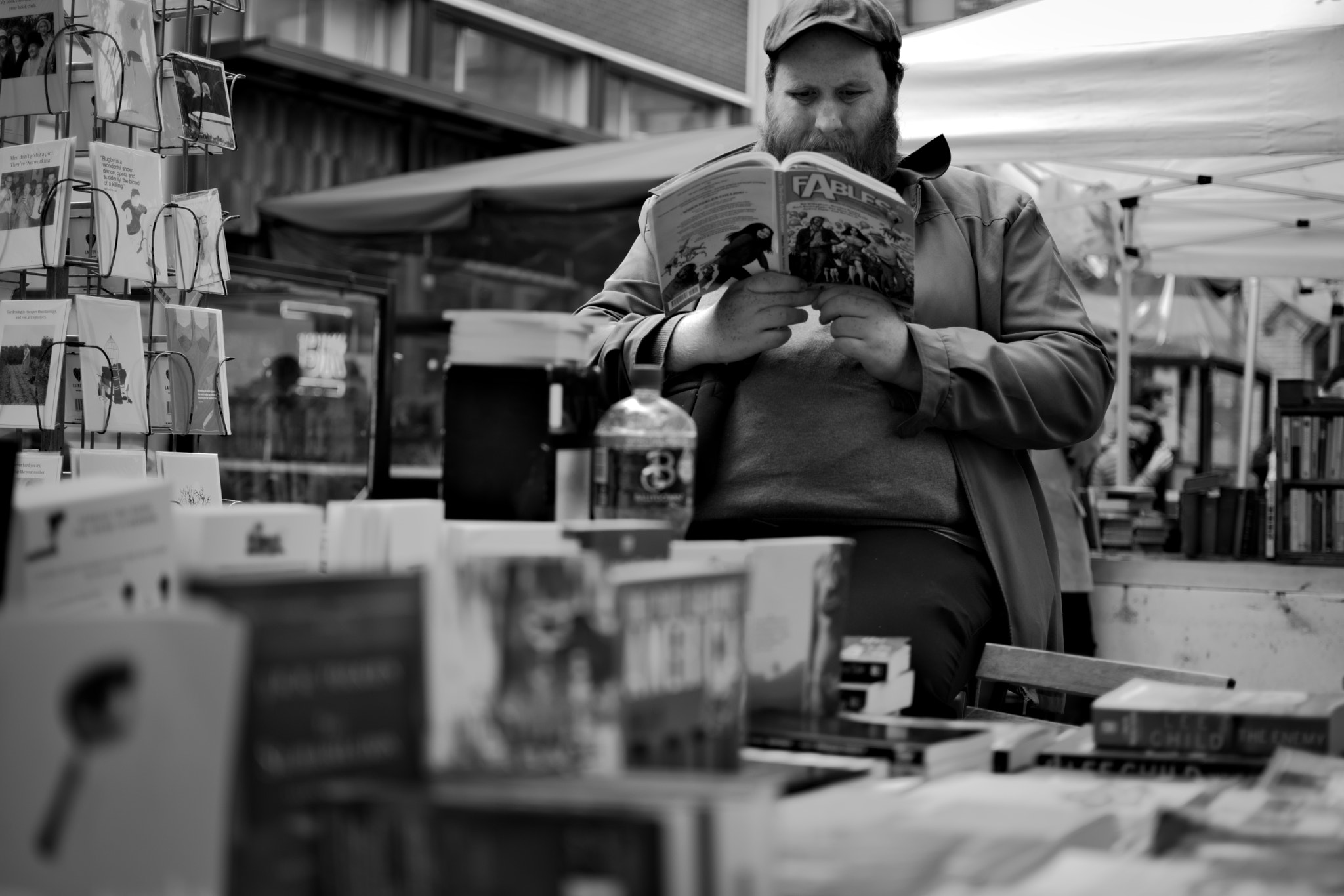 Nikon AF-S DX Nikkor 35mm F1.8G sample photo. The book dealer, dublin (ireland) photography