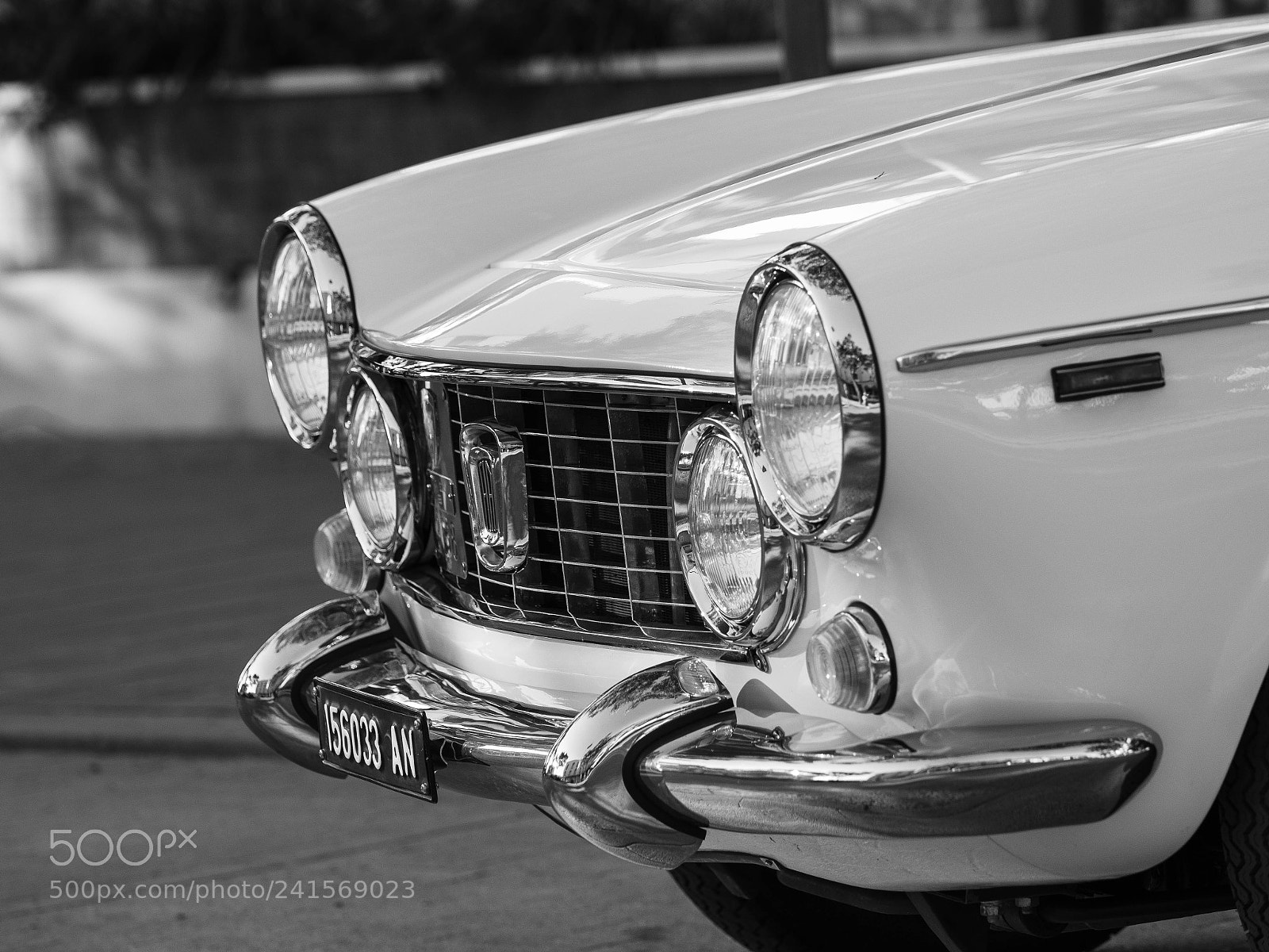 Olympus OM-D E-M1 Mark II sample photo. Fine oldtimers photography