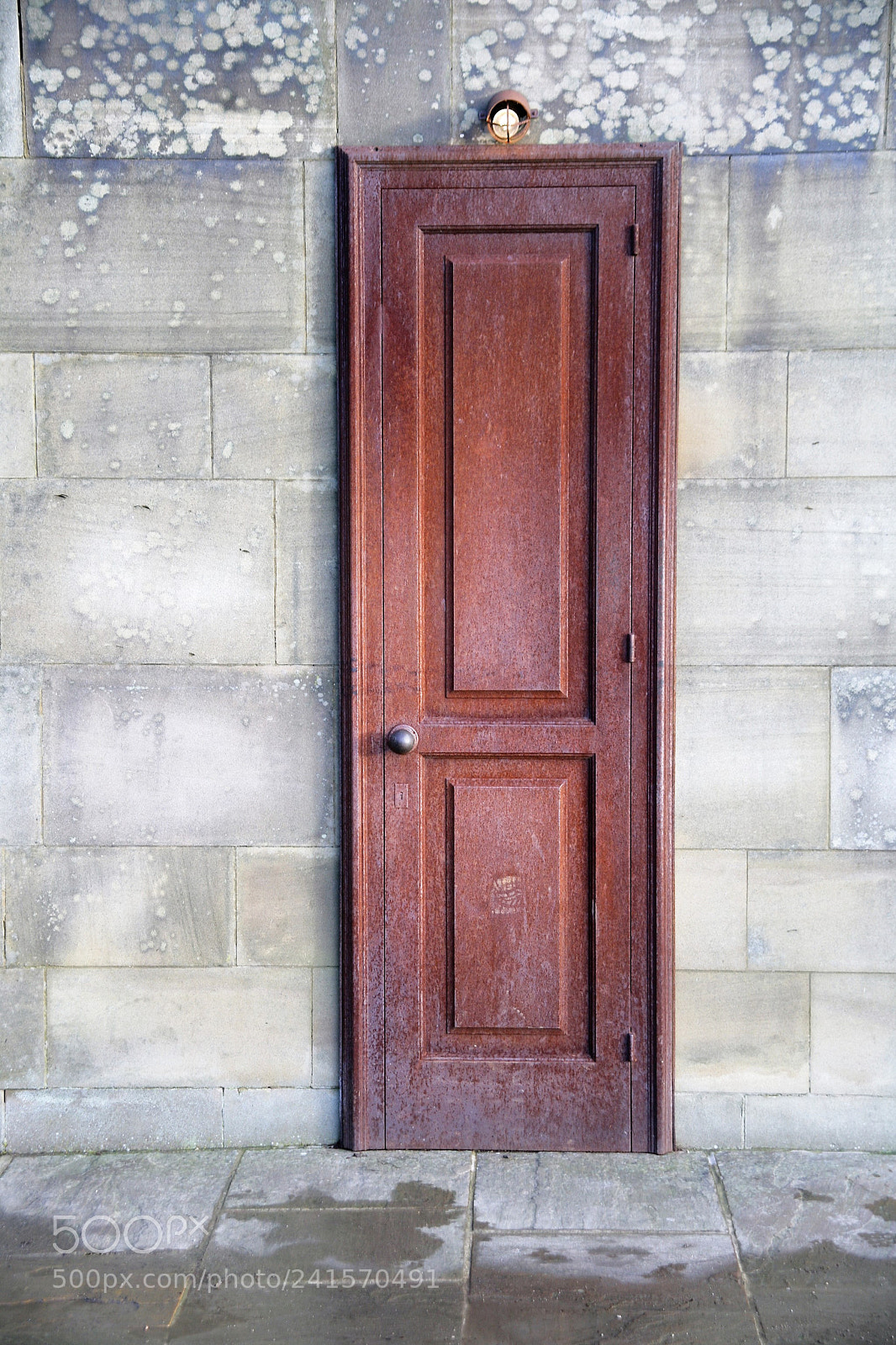 Canon EOS-1Ds Mark II sample photo. Rusty door photography