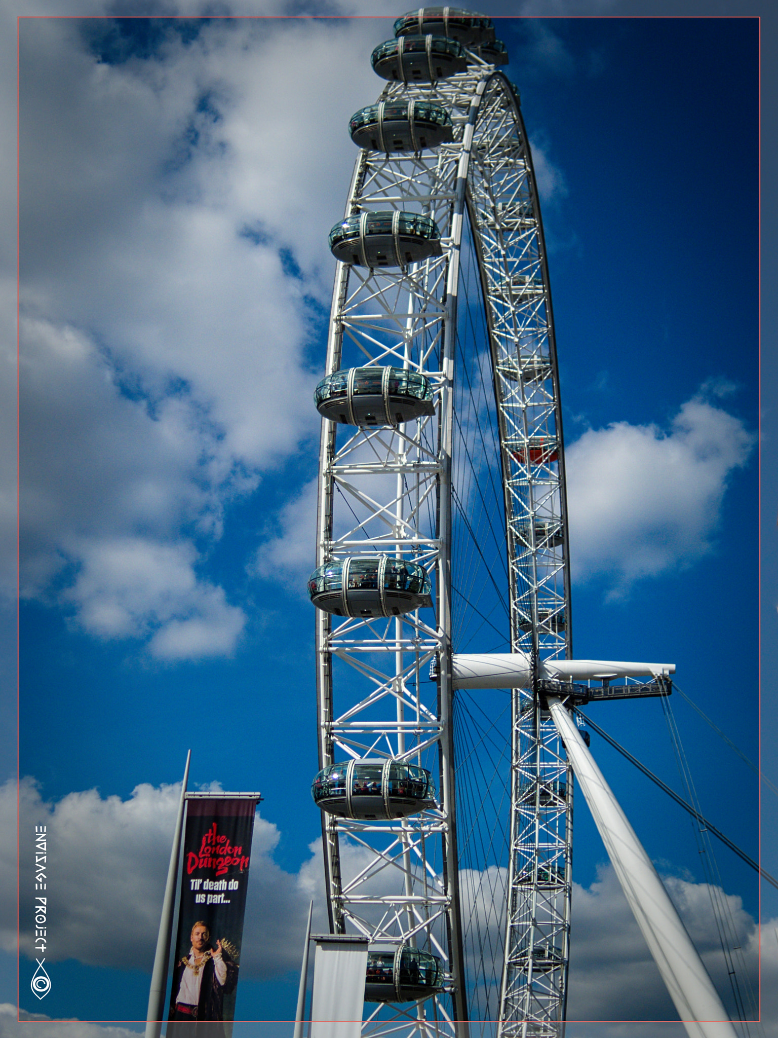 Pentax Q sample photo. The london eye photography