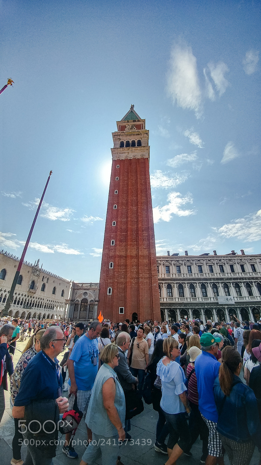 LG G5 sample photo. Venece tower photography