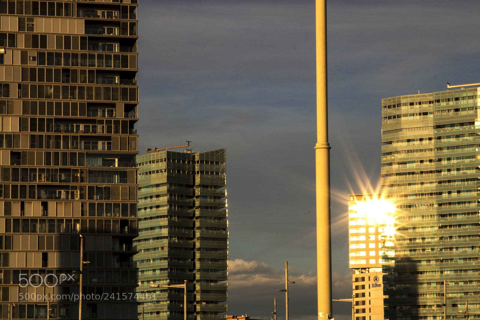 Canon EOS 750D (EOS Rebel T6i / EOS Kiss X8i) sample photo. Reflexos de barcelona photography