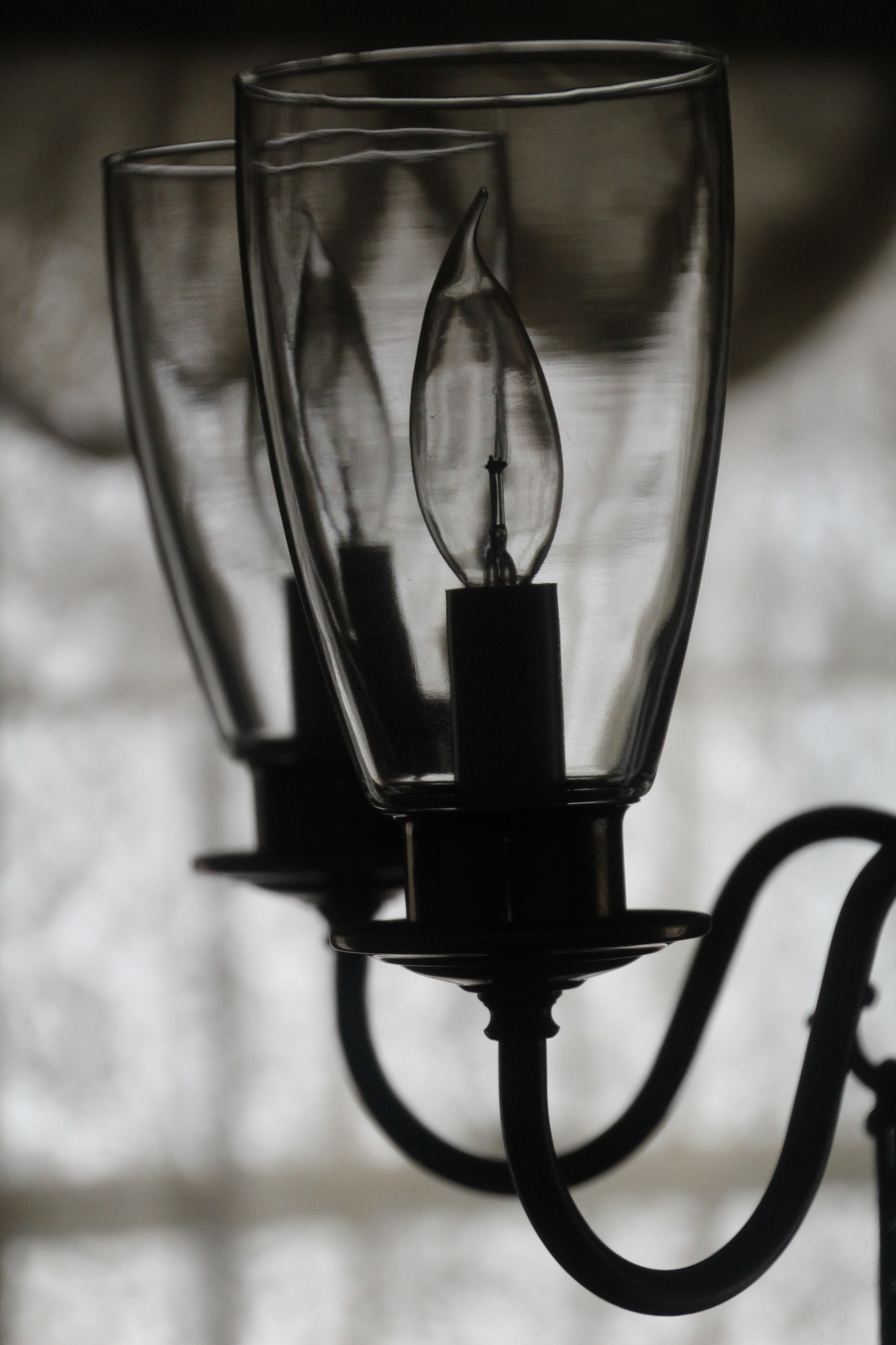 Canon EOS 1200D (EOS Rebel T5 / EOS Kiss X70 / EOS Hi) sample photo. Turned off lights against natural light. 關掉燈。 photography
