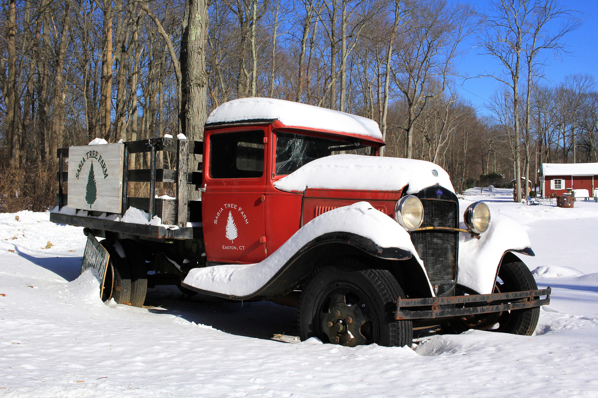 Canon EF-S 24mm F2.8 STM sample photo. Snowy truck, easton, connecticut photography