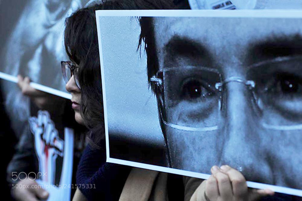 Nikon D300 sample photo. Charlie hebdo photography
