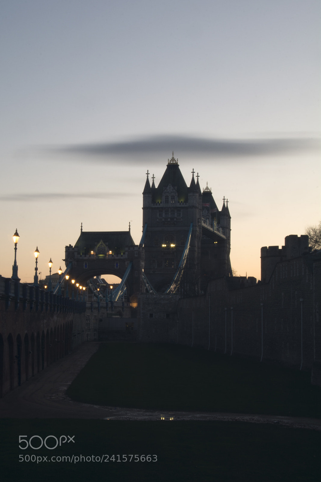 Nikon D7100 sample photo. Tower bridge long exp photography