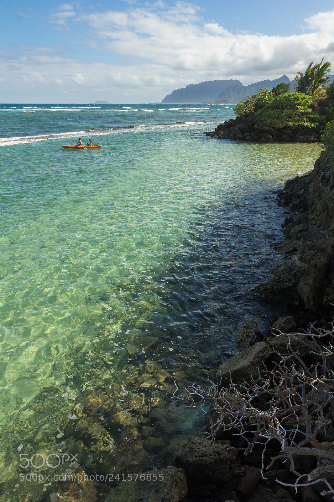 Canon EOS 60D sample photo. Kayaking along the coast photography