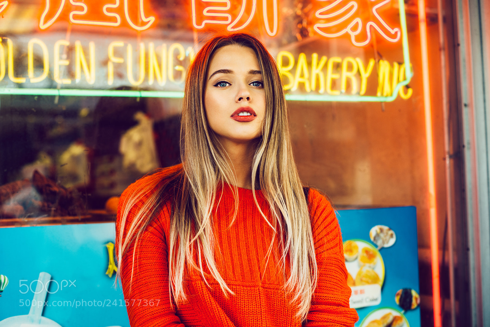 Nikon D800 sample photo. Beautiful caucasian girl with photography