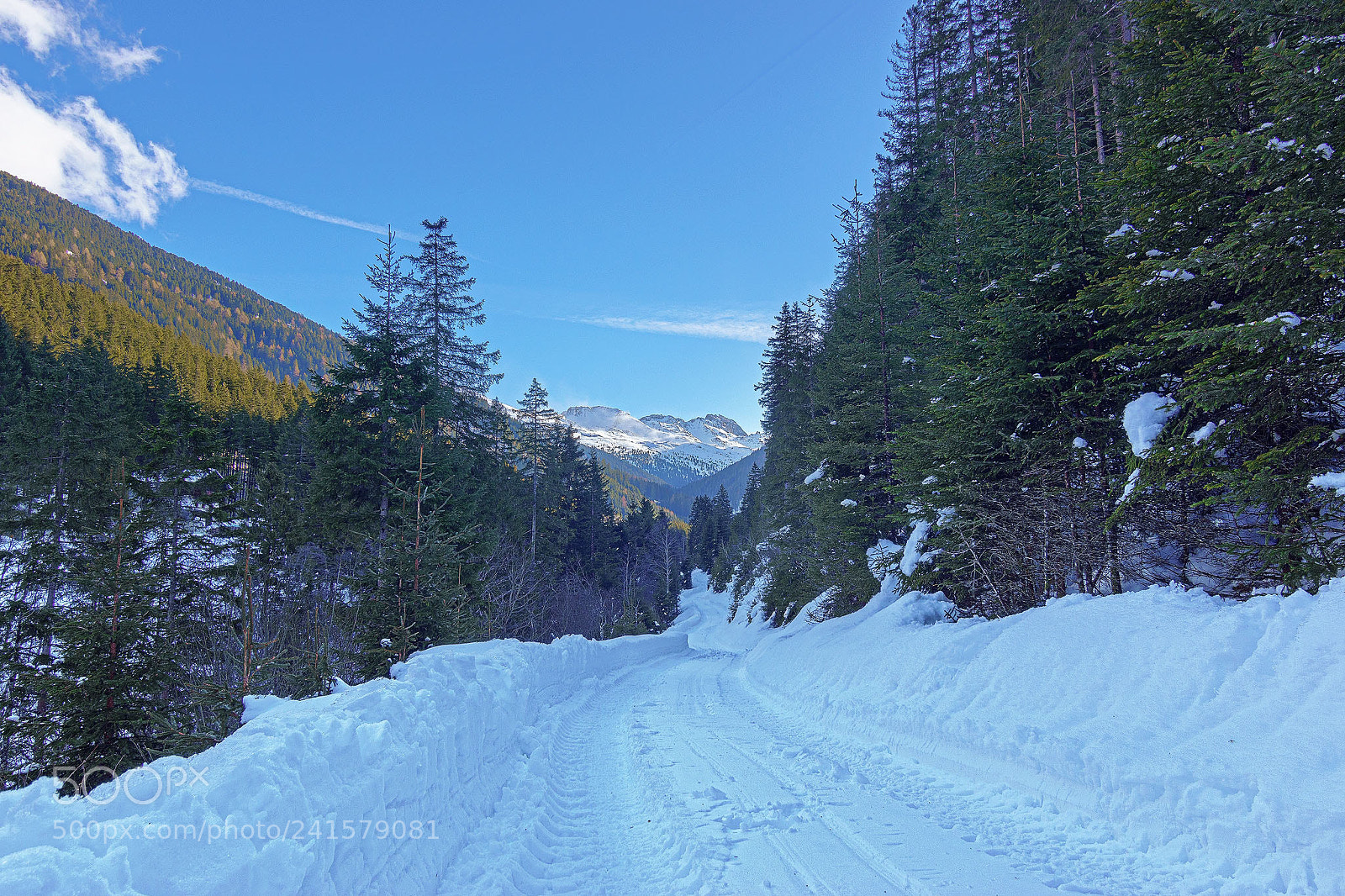 Sony SLT-A68 sample photo. Winter in the mountains photography