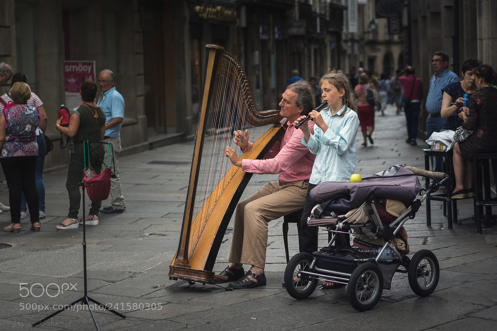 Sony a7 II sample photo. Por una manzana, santiago photography