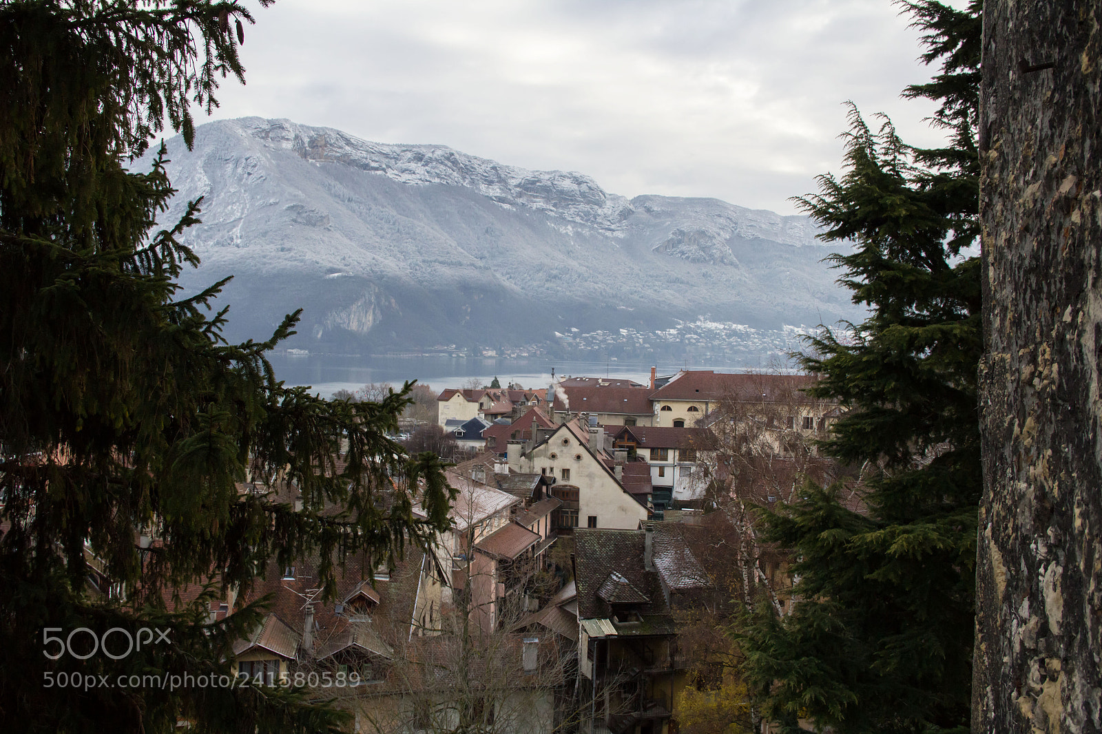 Canon EOS 1200D (EOS Rebel T5 / EOS Kiss X70 / EOS Hi) sample photo. Annecy photography