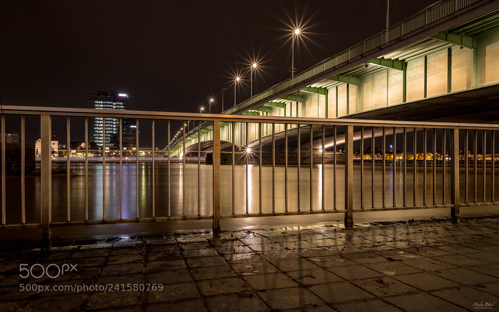 Canon EOS 6D Mark II sample photo. Der rhein ist voll photography