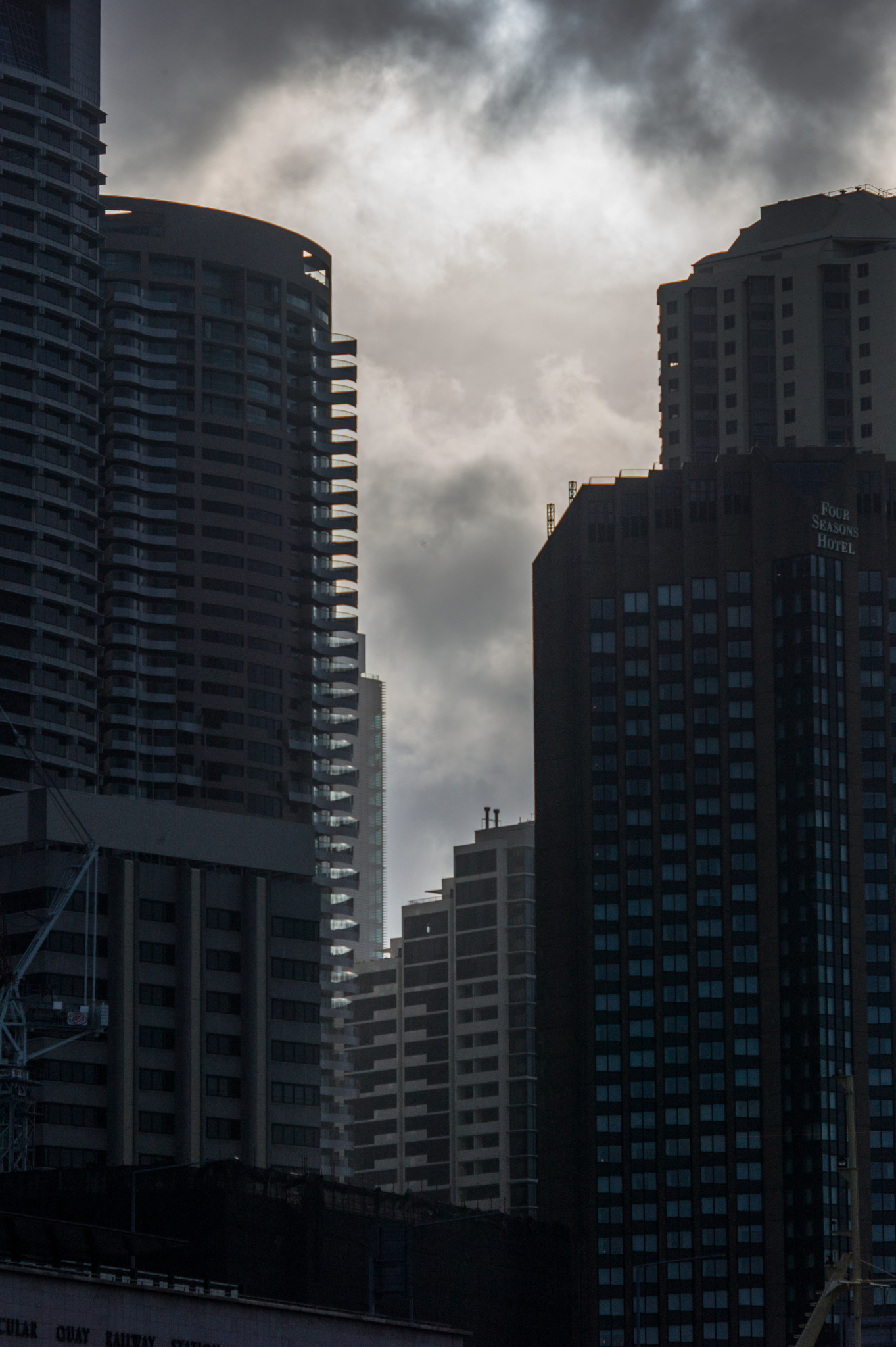 Leica M9 + Tele-Elmar-M 135mm f/4 (II) sample photo. Skyscrapers photography
