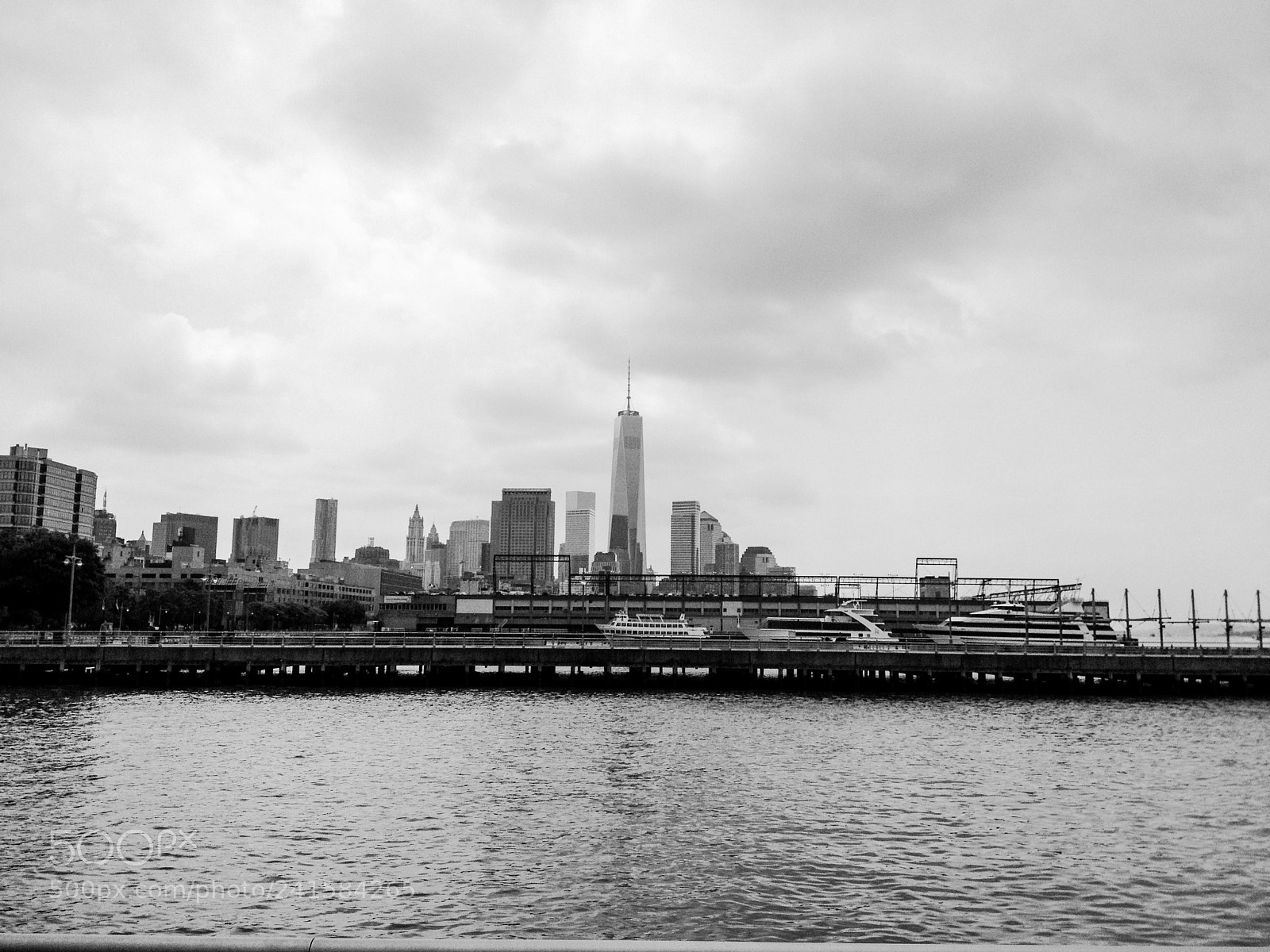 Apple iPhone 4S sample photo. Hudson river. photography