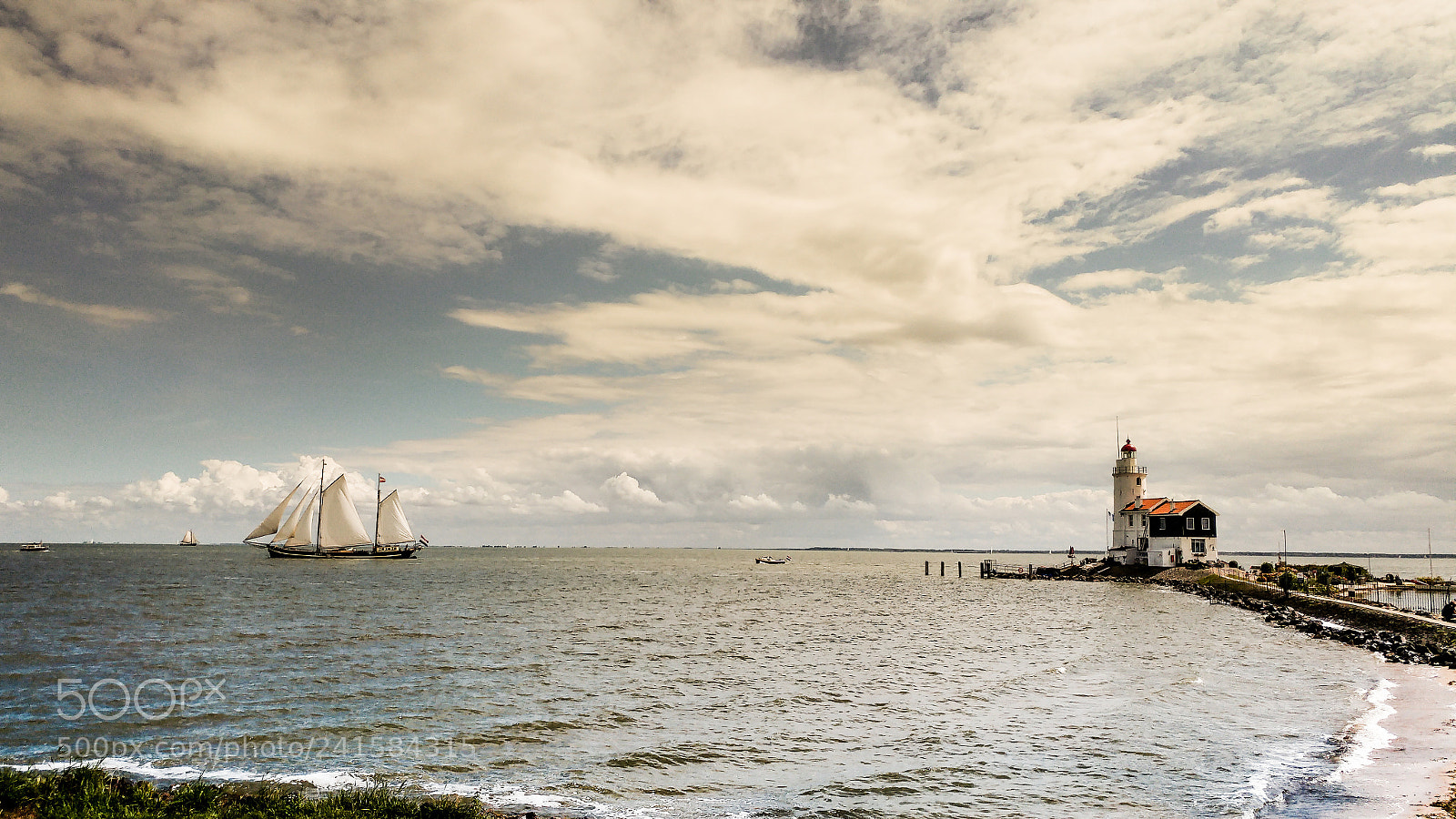 LG G5 sample photo. Marken lighthouse photography