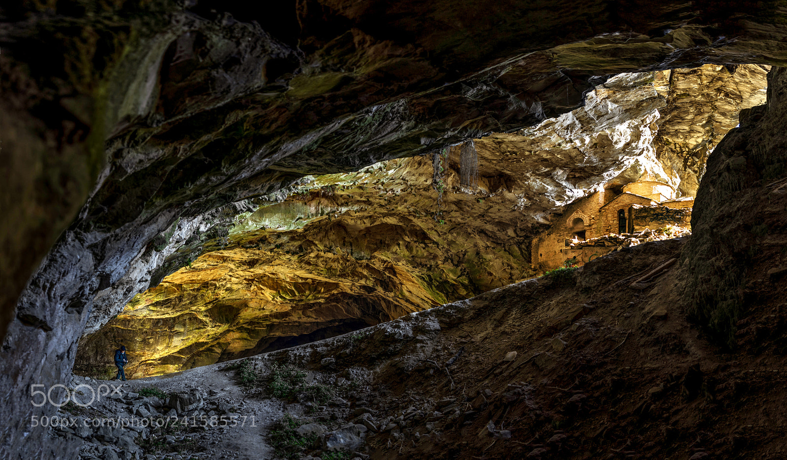 Sony a7 II sample photo. Inside the cave.. photography