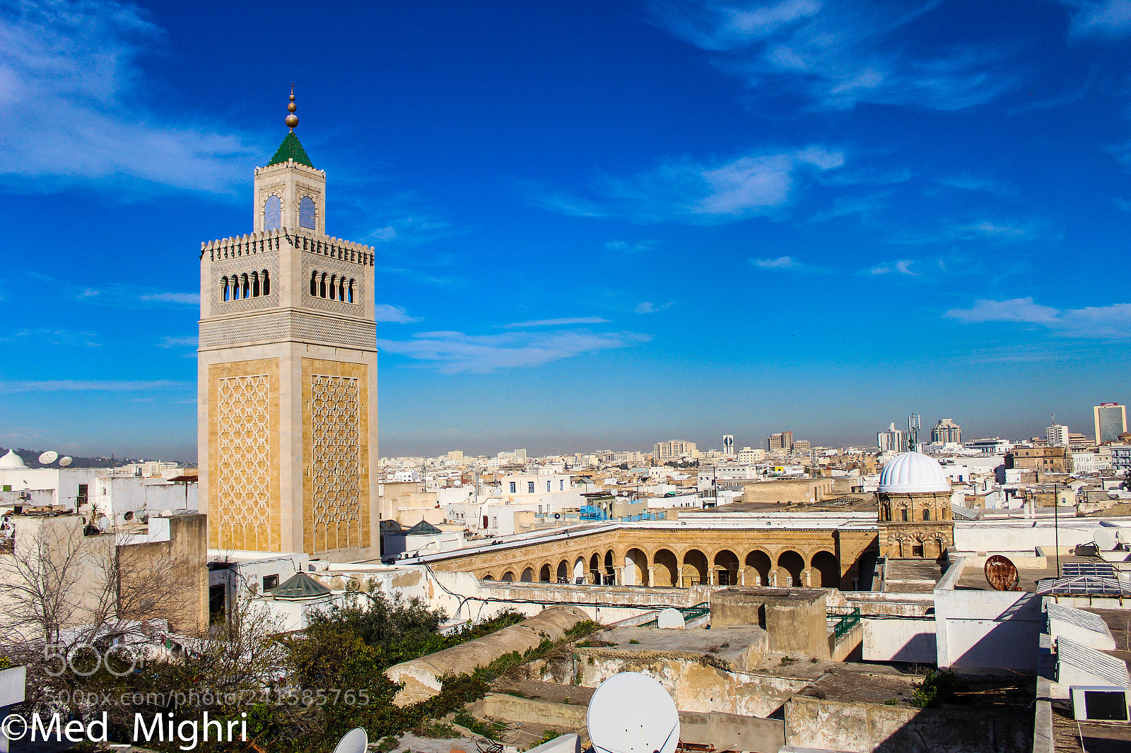 Canon EOS 1300D (EOS Rebel T6 / EOS Kiss X80) sample photo. Old medina tunis photography