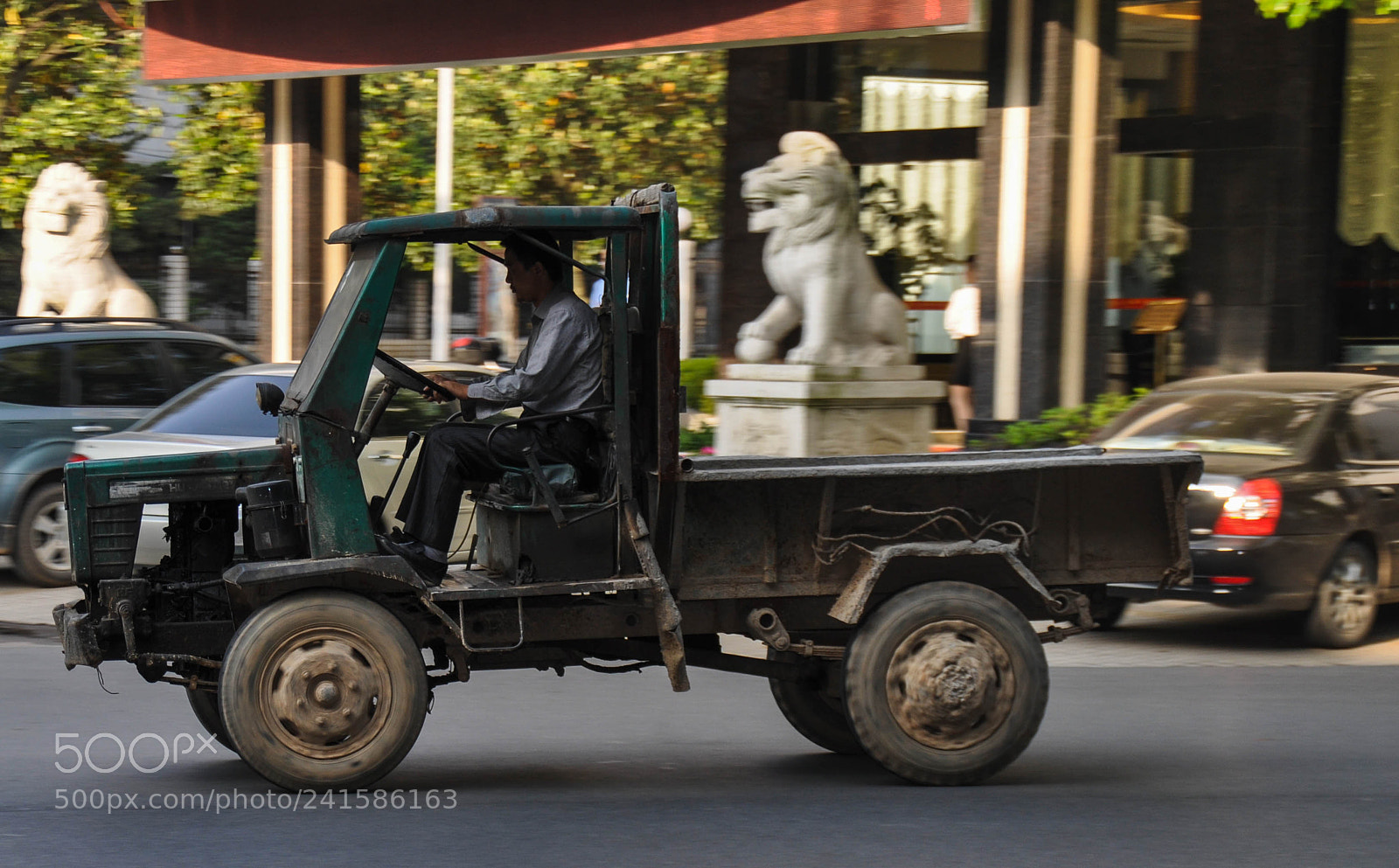 Nikon D90 sample photo. Cool lorry photography