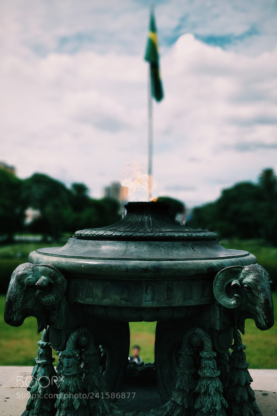 OnePlus 5 sample photo. Esmerald fire photography