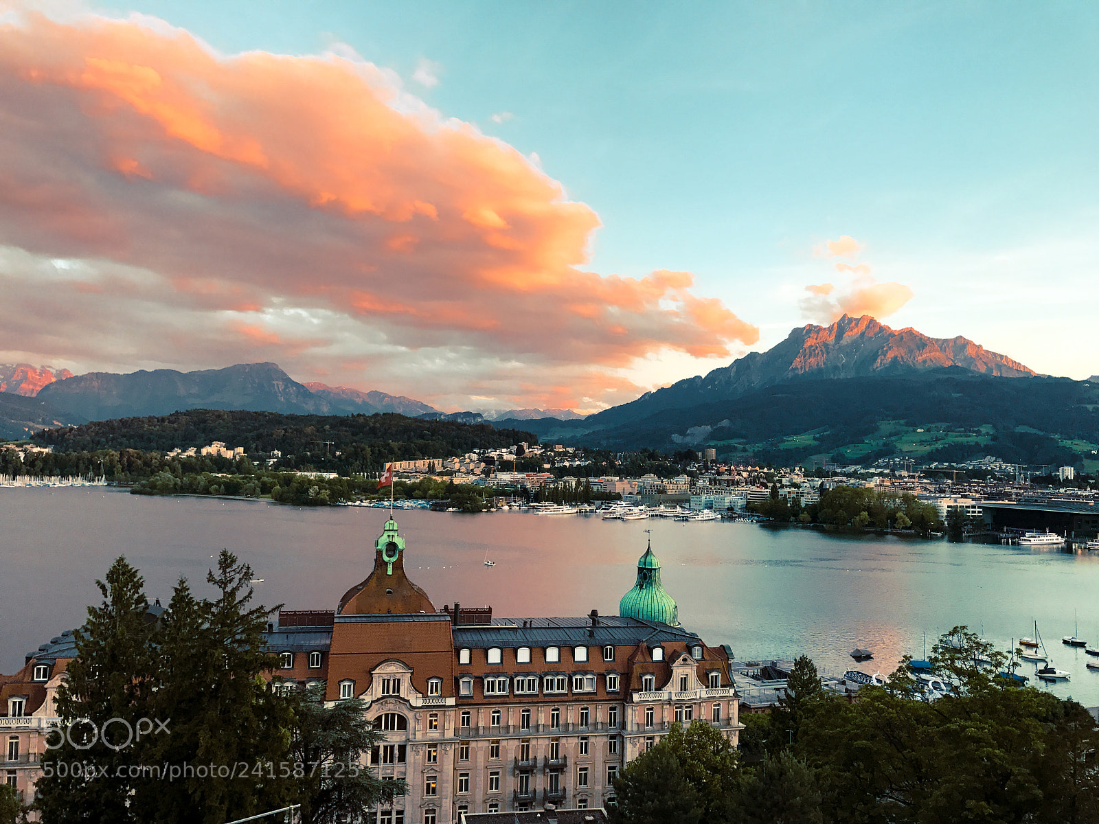 Apple iPhone 7 sample photo. Sunset over lucerne photography