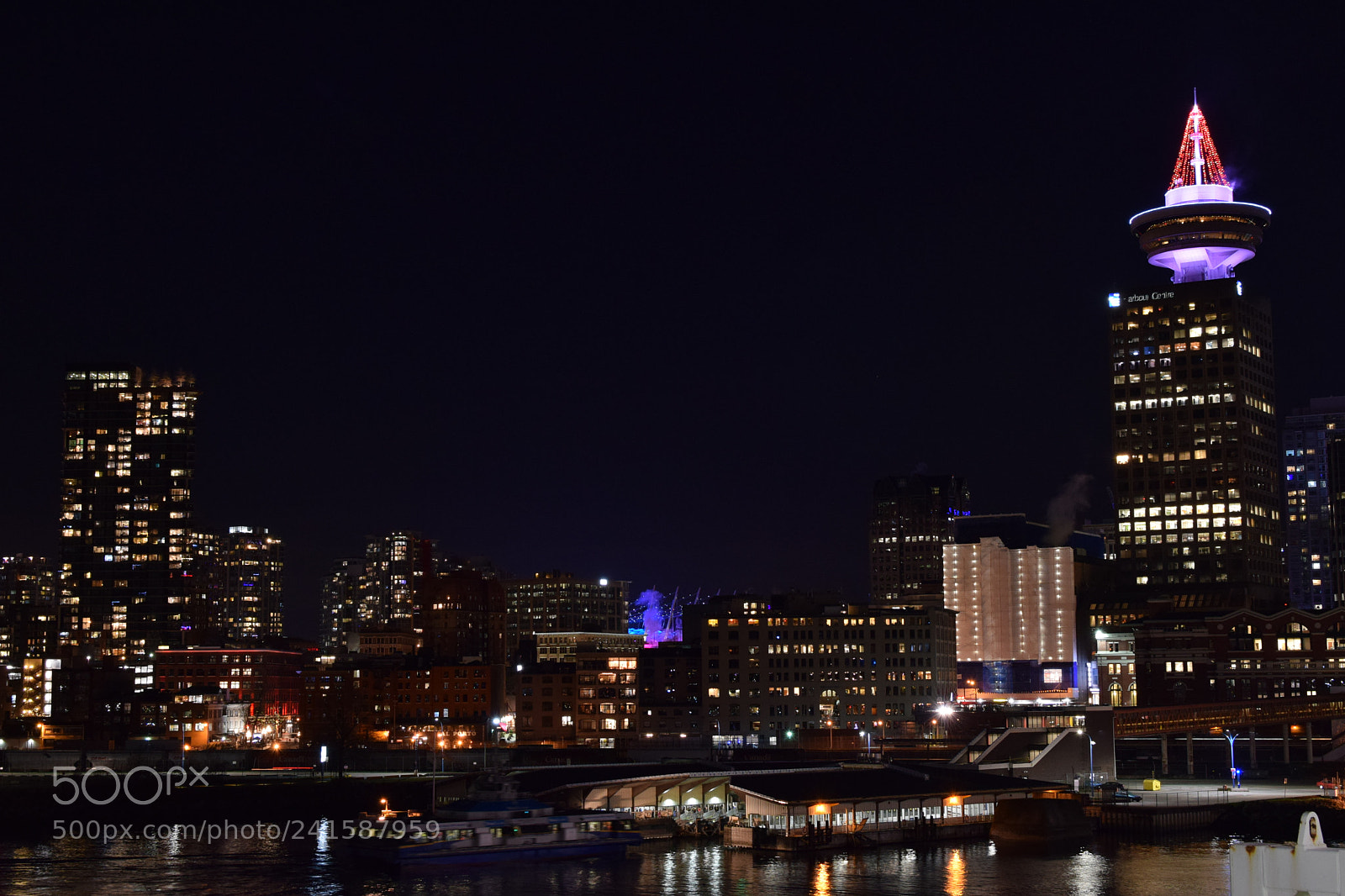 Nikon D3300 + Nikon AF-S DX Nikkor 35mm F1.8G sample photo. Downtown vancouver photography