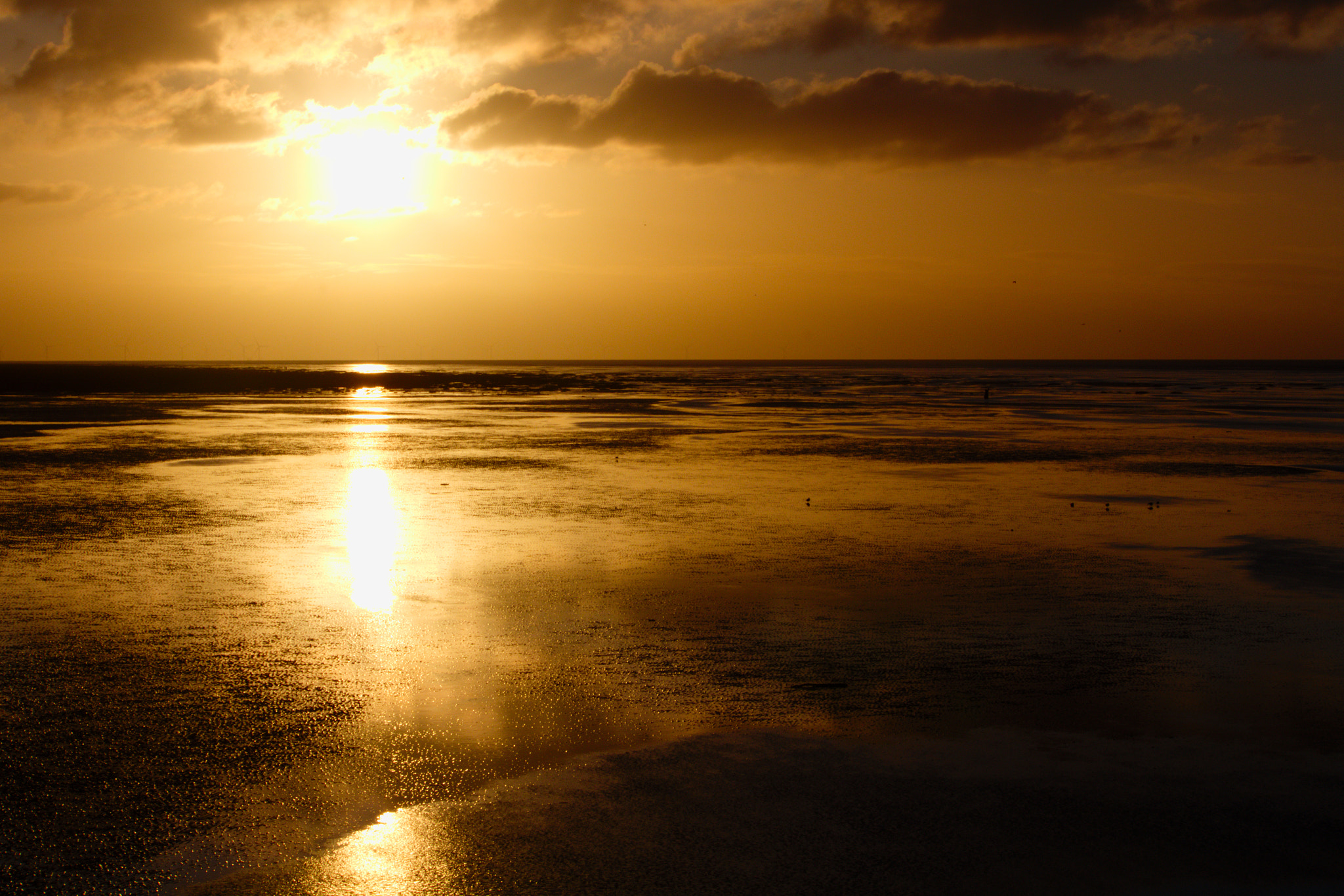 Canon EF-S 55-250mm F4-5.6 IS II sample photo. Winter sea photography