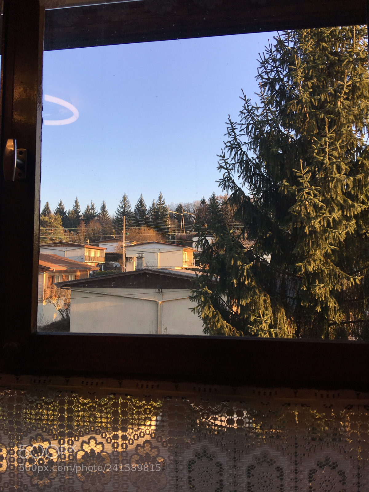 Apple iPhone 6s Plus sample photo. The kitchen’s window photography