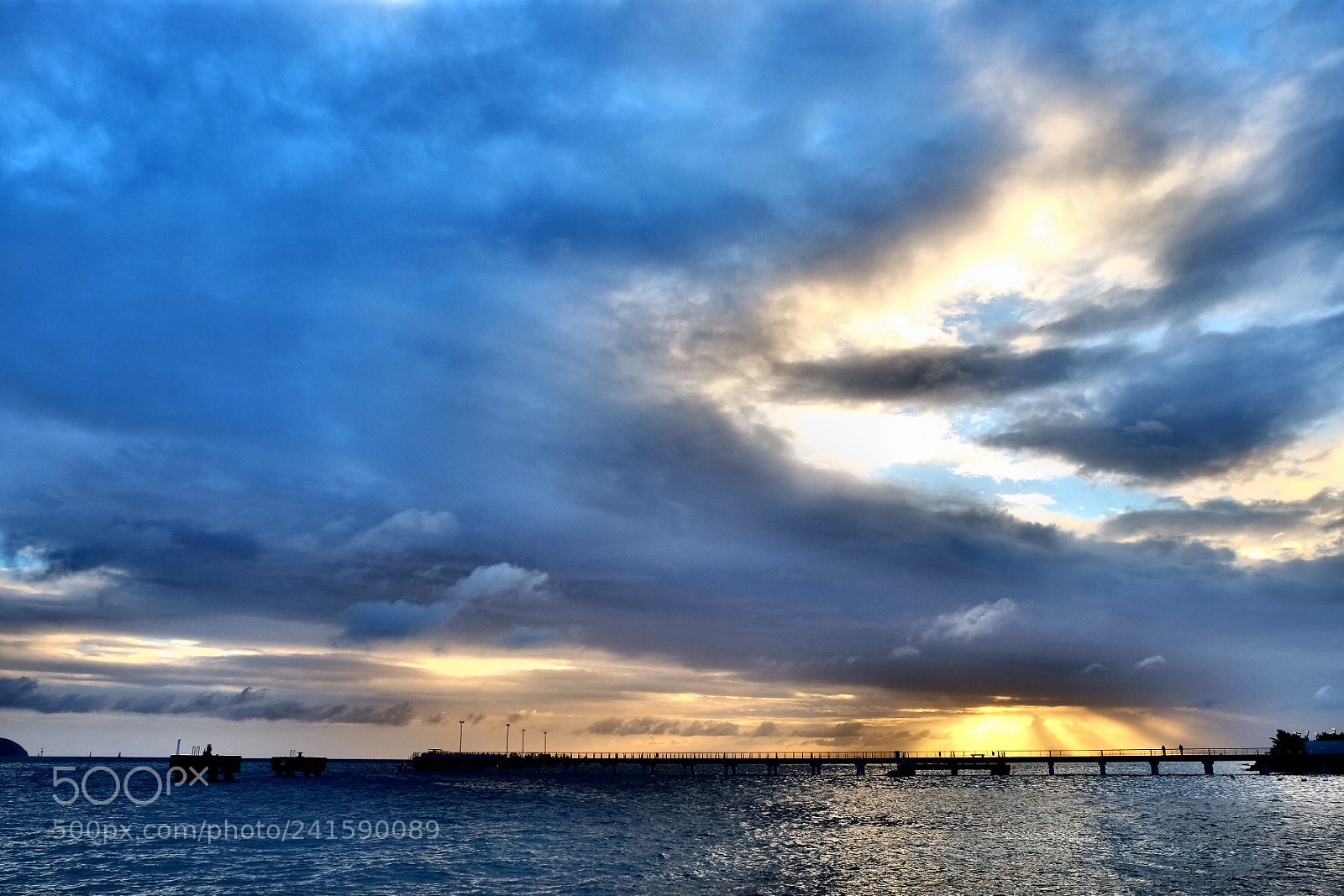 Fujifilm X-T10 sample photo. Apres la pluie photography