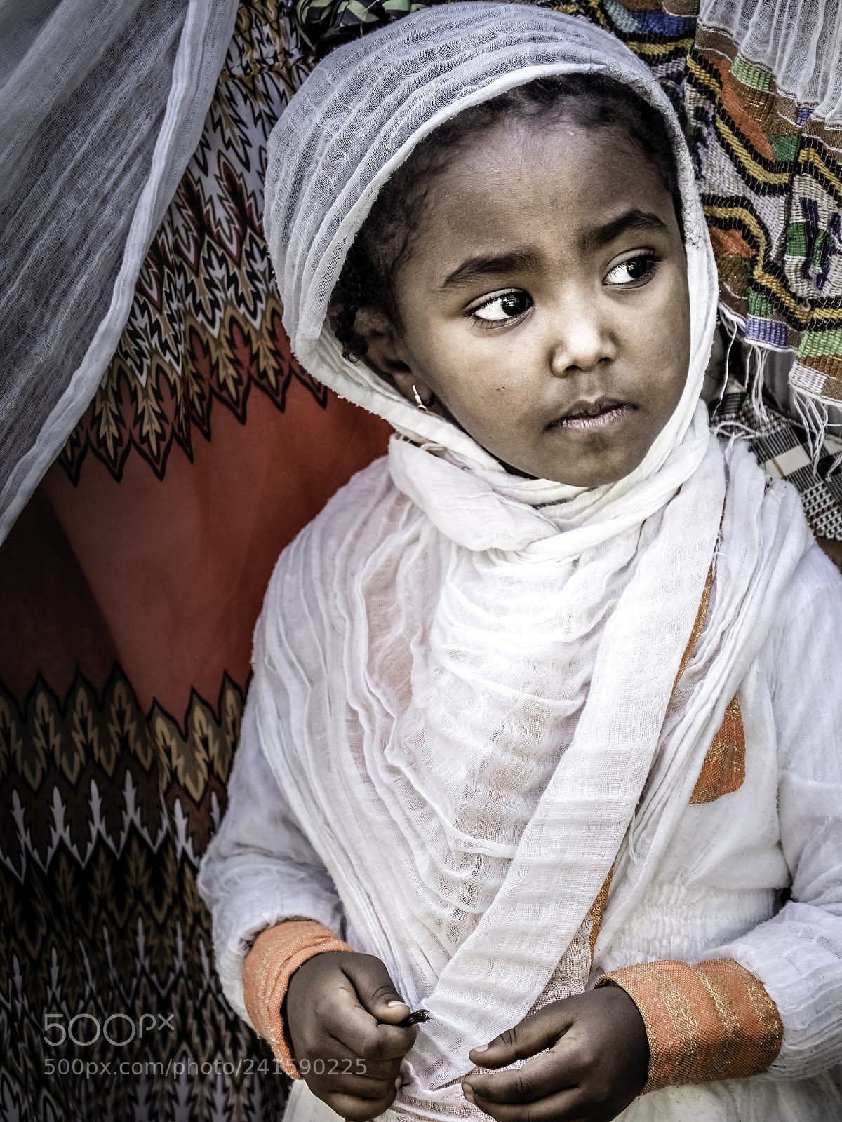 Olympus OM-D E-M1 Mark II sample photo. Ethiopian girl devotee photography