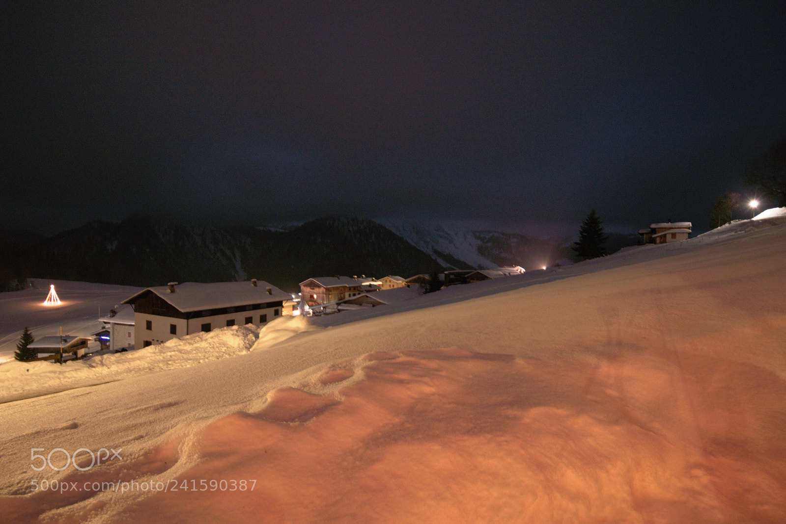 Sony SLT-A77 sample photo. Sauris by night photography