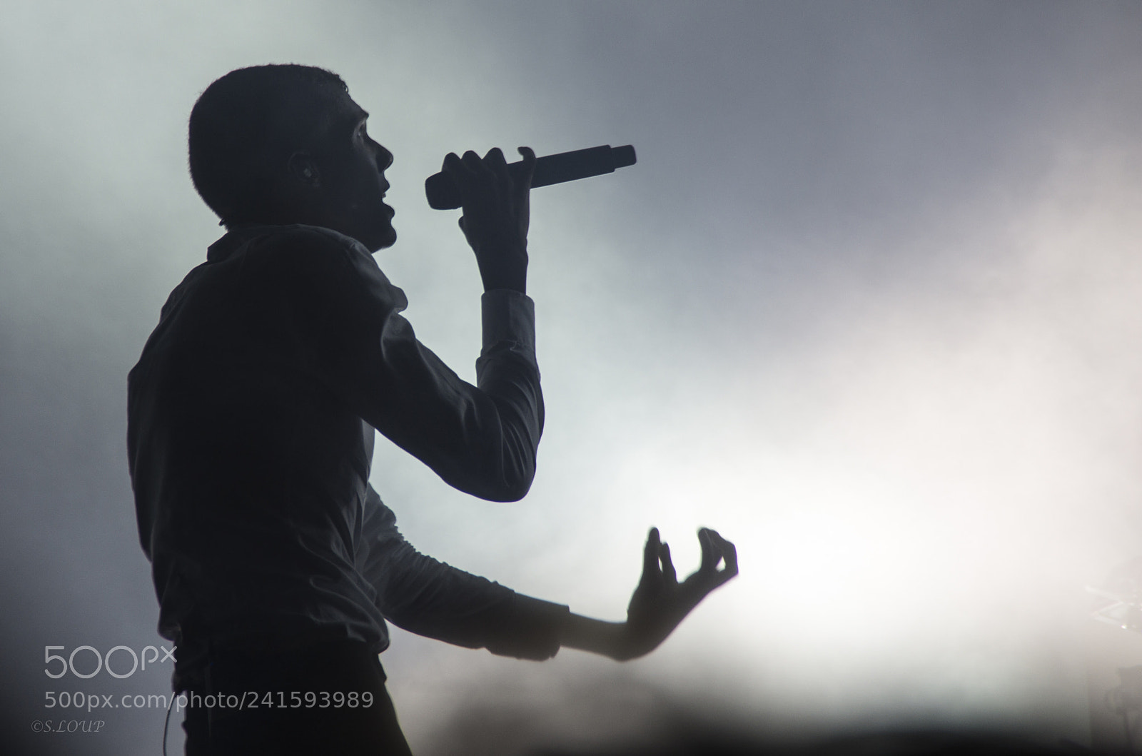 Pentax K-30 sample photo. Stromae reunion photography