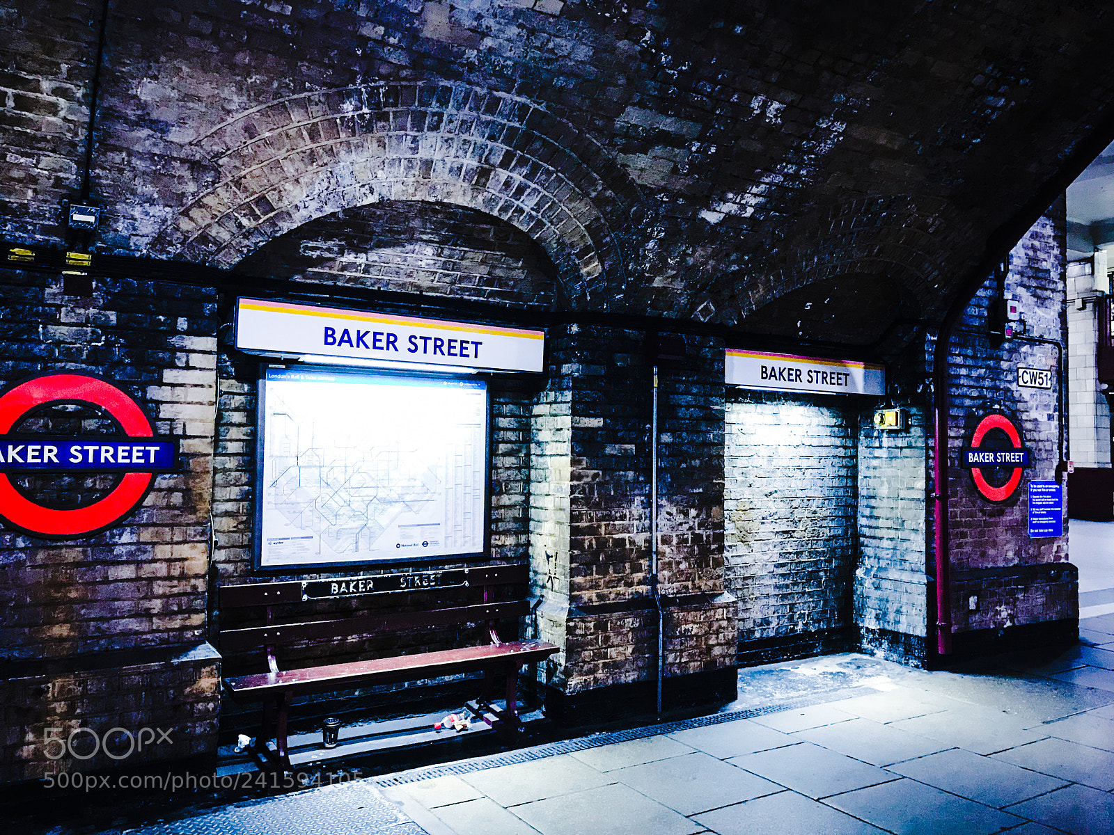 Apple iPhone 7 Plus sample photo. Baker street underground station photography