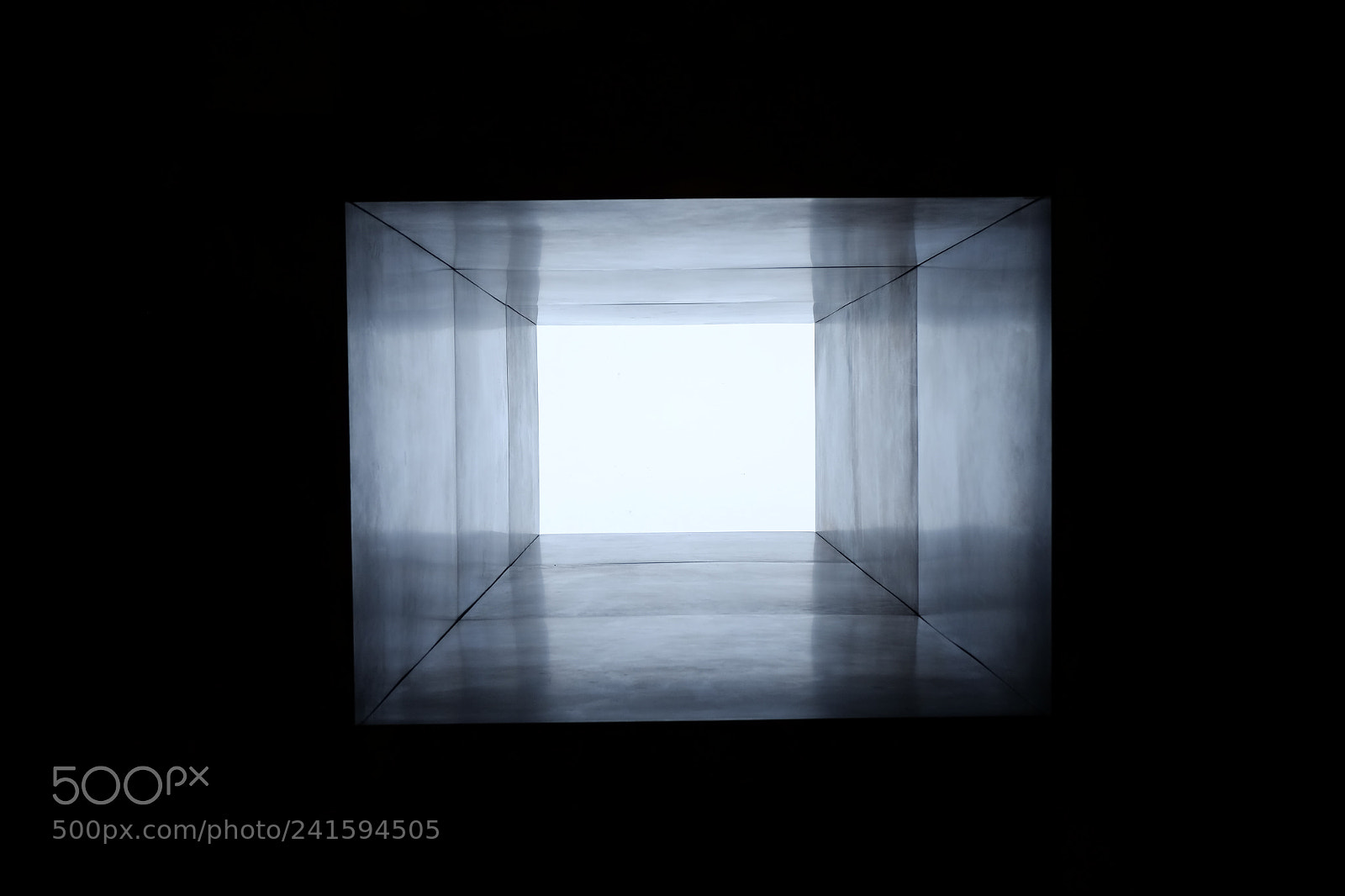 Fujifilm X-T1 sample photo. Skylight ii photography