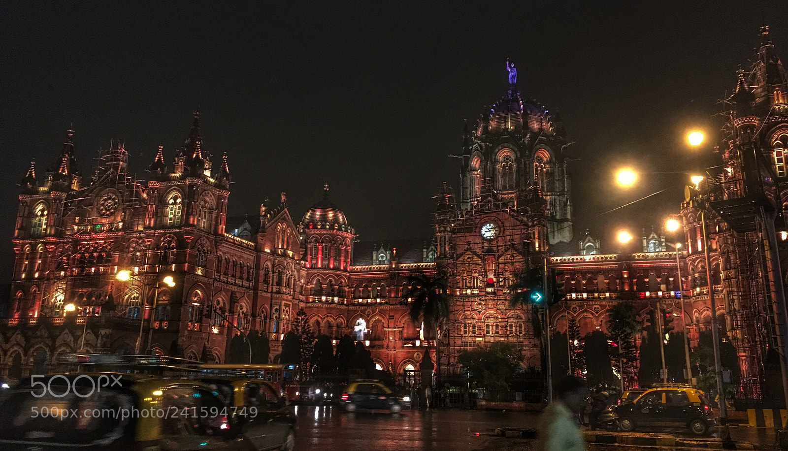 Apple iPhone SE sample photo. Cst mumbai photography