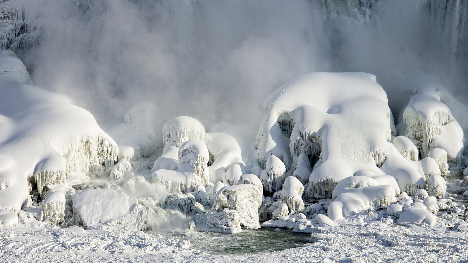 Nikon D600 sample photo. Niagara falls frozen photography