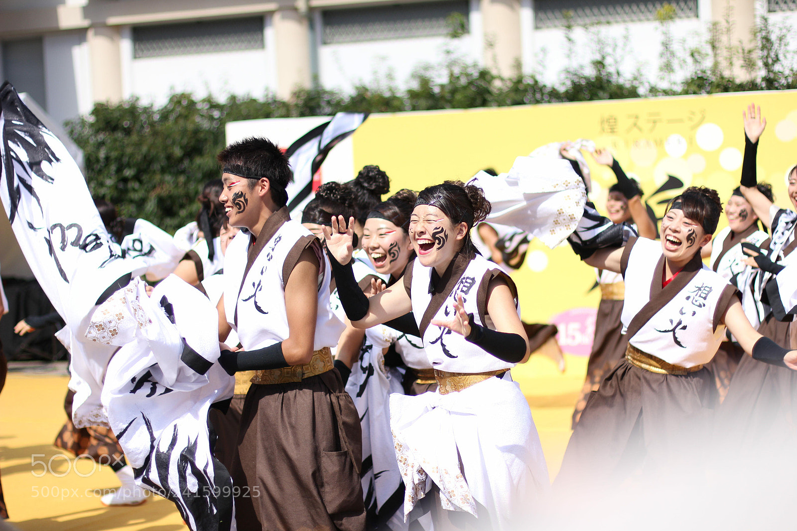 Canon EOS 550D (EOS Rebel T2i / EOS Kiss X4) sample photo. Kyoto student festival photography