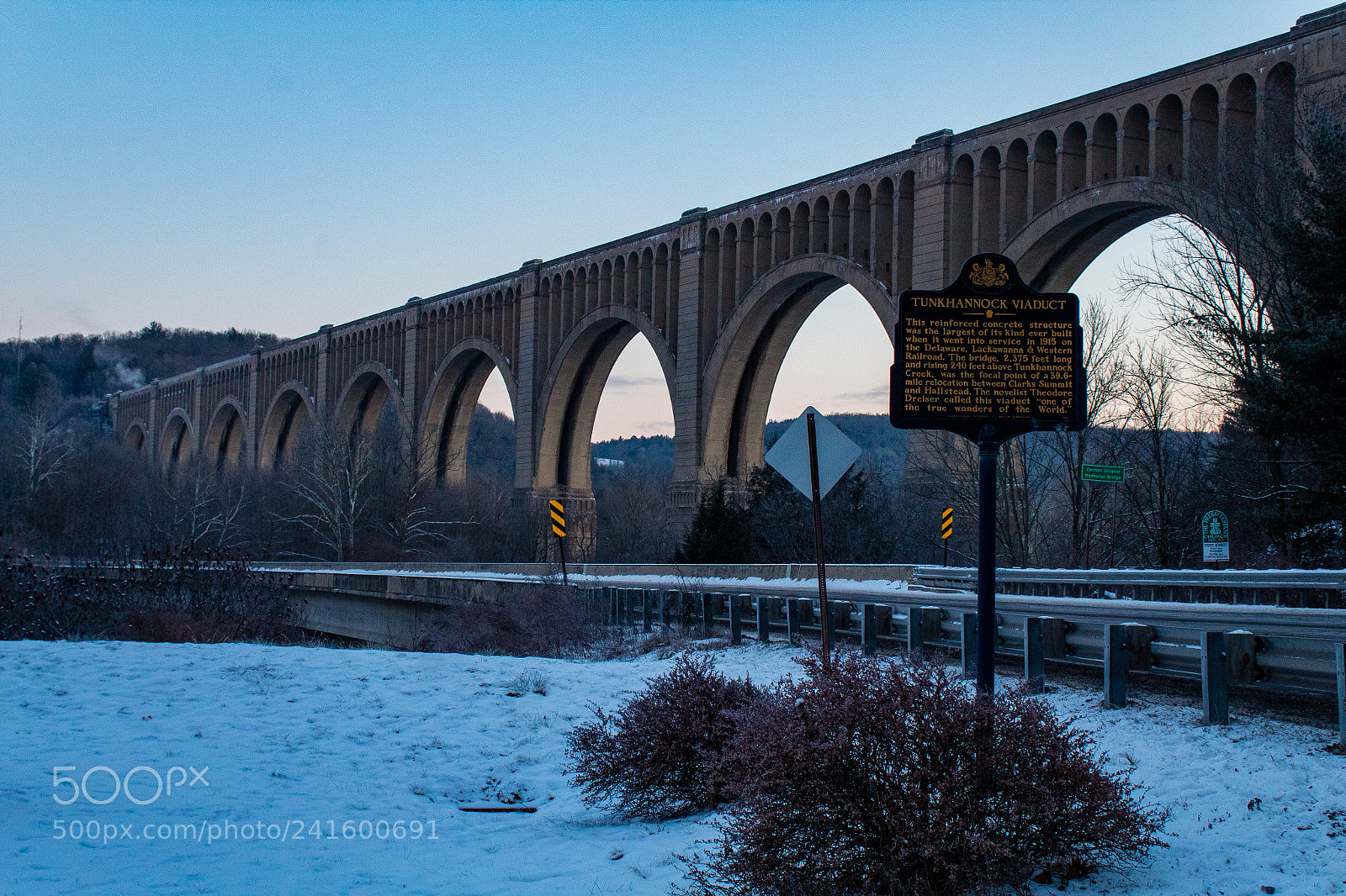 Canon EOS 1300D (EOS Rebel T6 / EOS Kiss X80) sample photo. Bridge in the winter photography